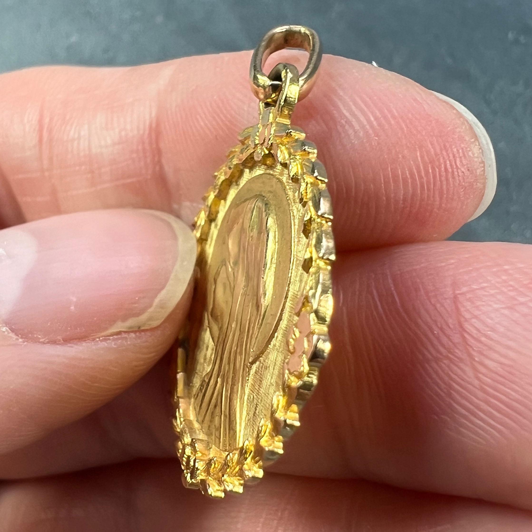 Französisch Perroud Jungfrau Maria Blumen Blätter Kranz 18K Gelb Gold Medal Charme Stift im Angebot 3