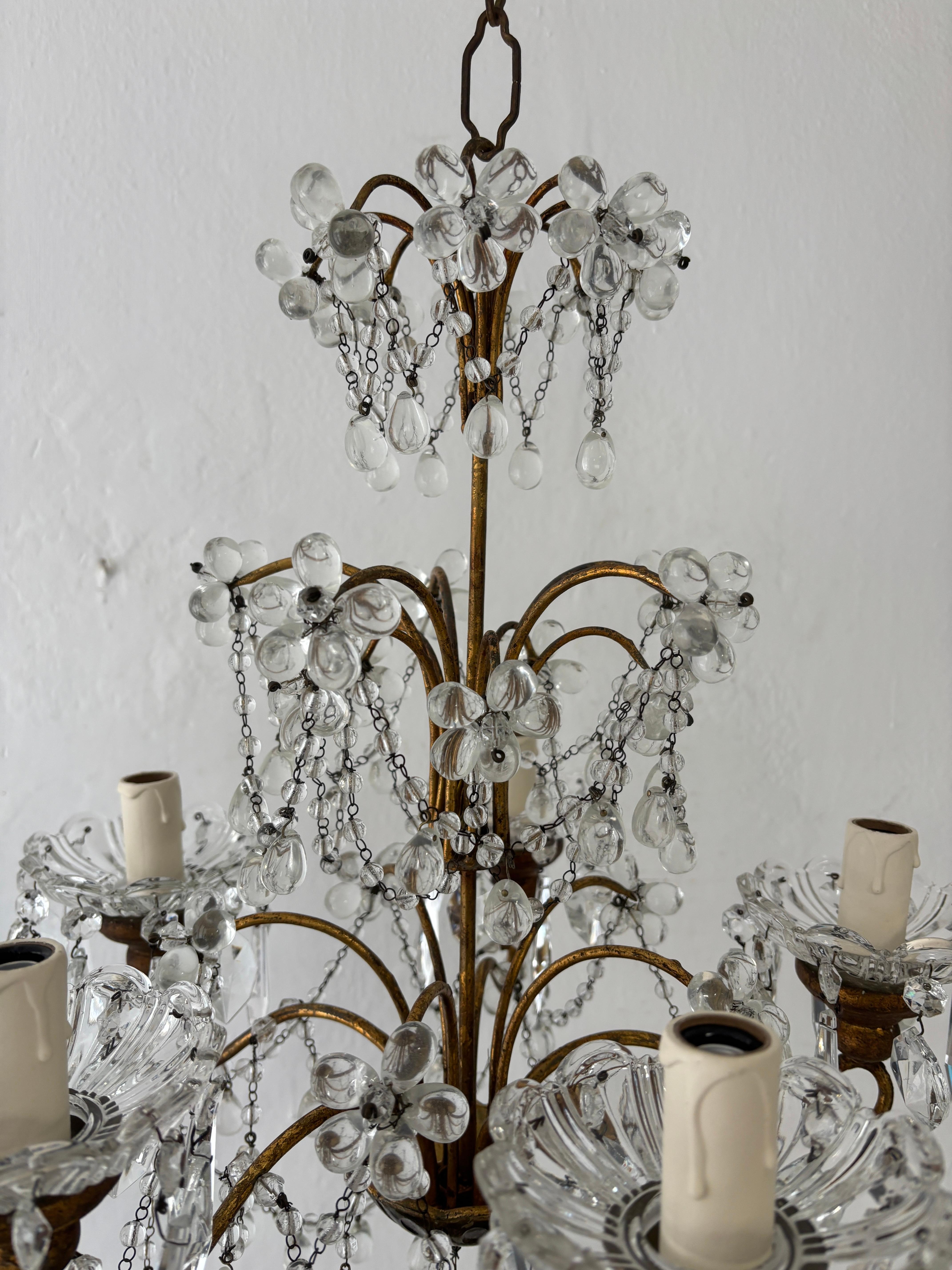 Baroque Lustre français en forme de petites gouttes de Murano avec fleurs et guirlandes, circa 1920 en vente