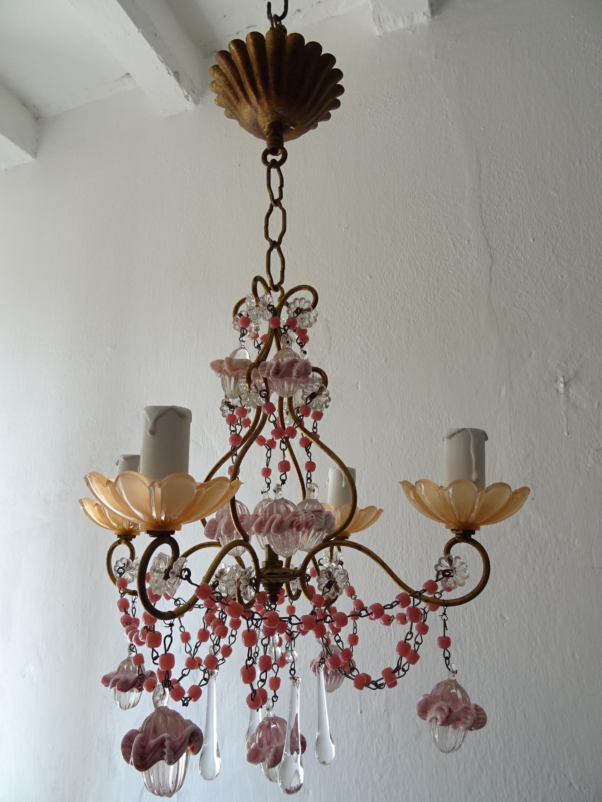 French Petit Pink Opaline Beads, Bobeches and Murano Ribbon Balls Chandelier In Good Condition For Sale In Modena (MO), Modena (Mo)