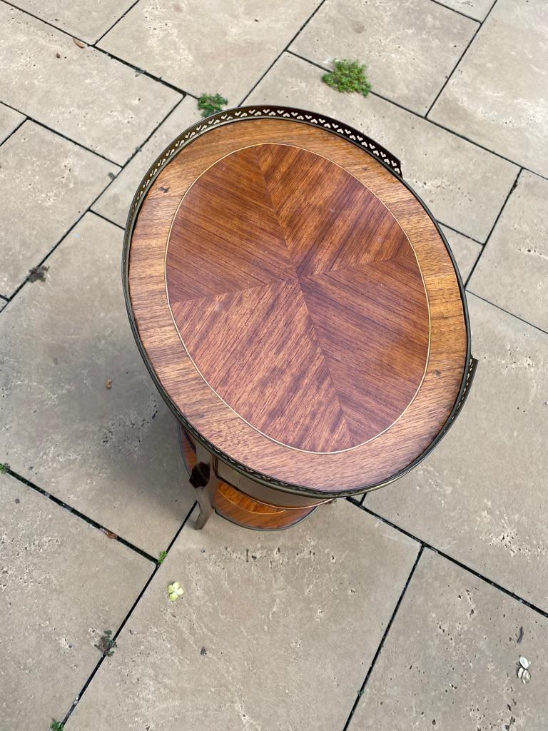 French Petite Oval Side Table For Sale 3