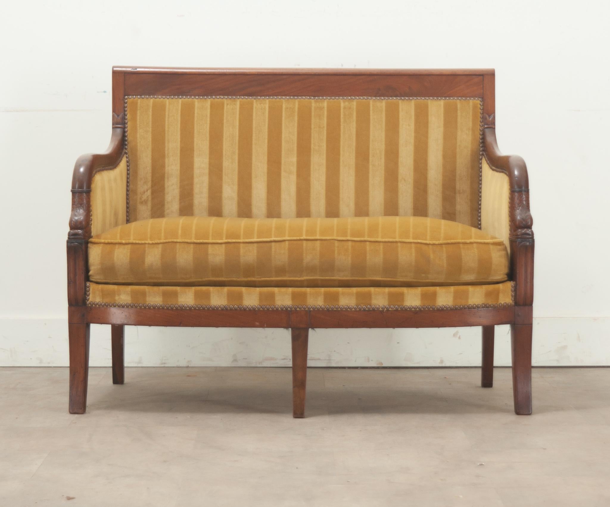 Hand-Carved French Petite Restauration Upholstered Settee For Sale