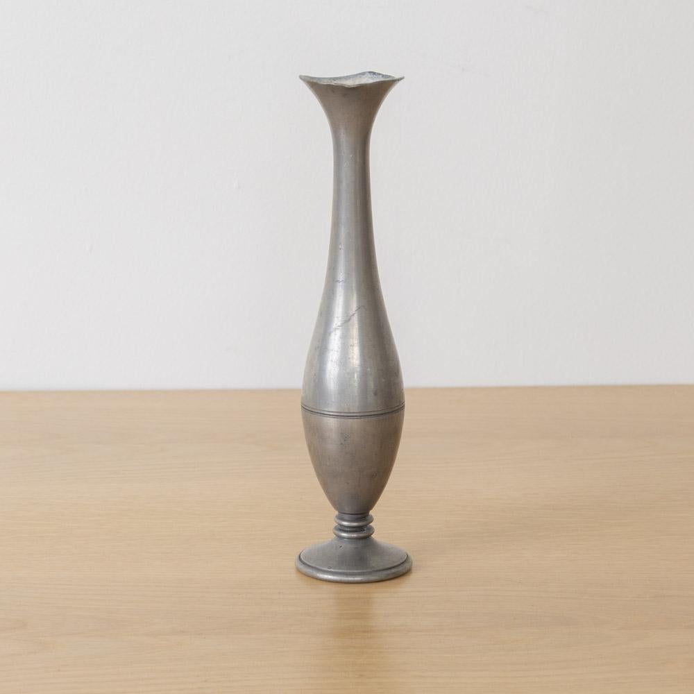 Metà XX secolo French Pewter Bud Vase in vendita