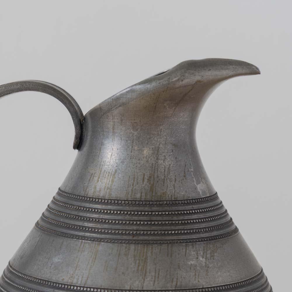 Französischer Zinnkrug im Angebot 3