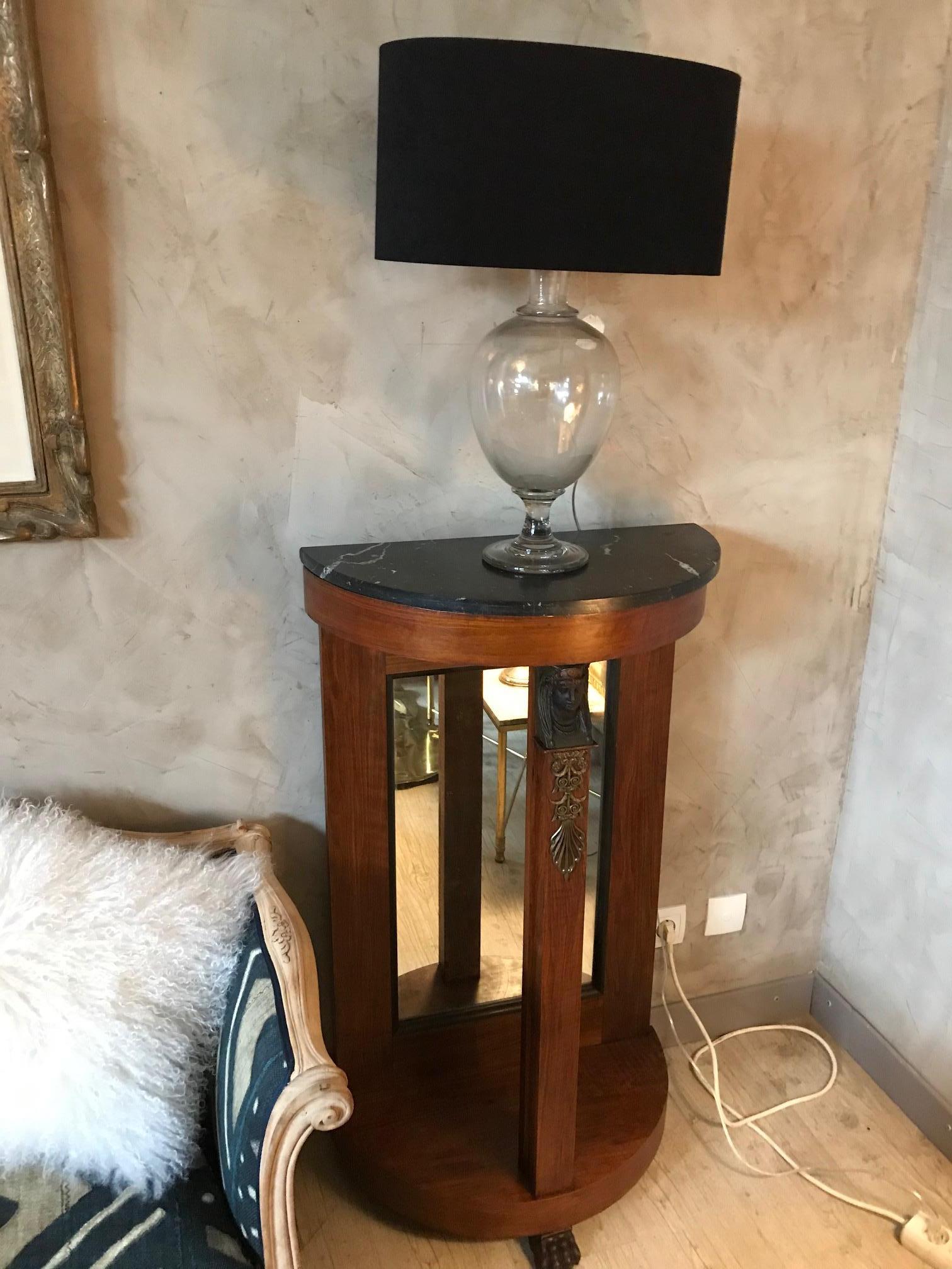 French Pharmacy Flacon Changed as a Table Lamp In Good Condition In LEGNY, FR