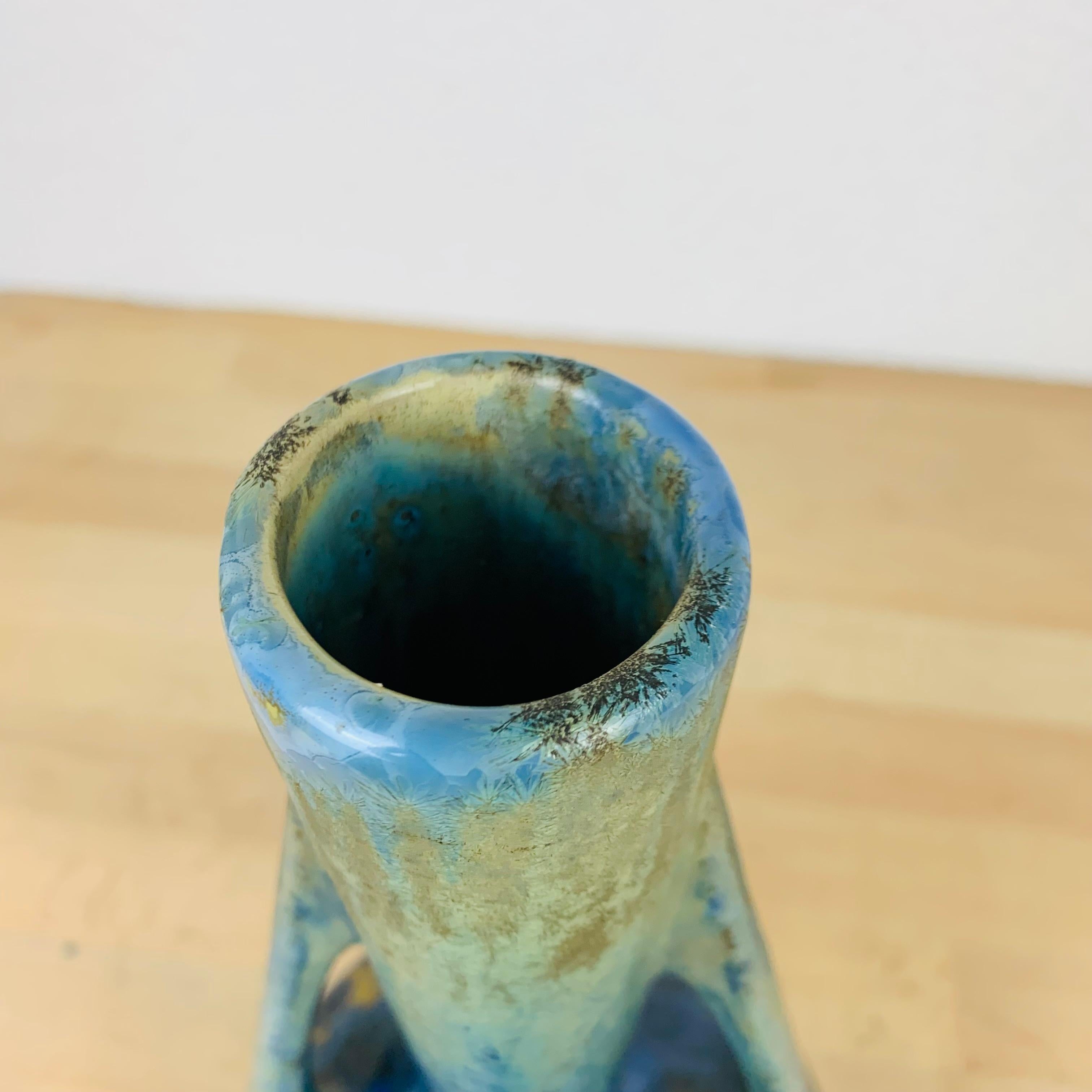 French Pierrefonds vase with blue Crystalline Glaze, Art Nouveau stoneware For Sale 3