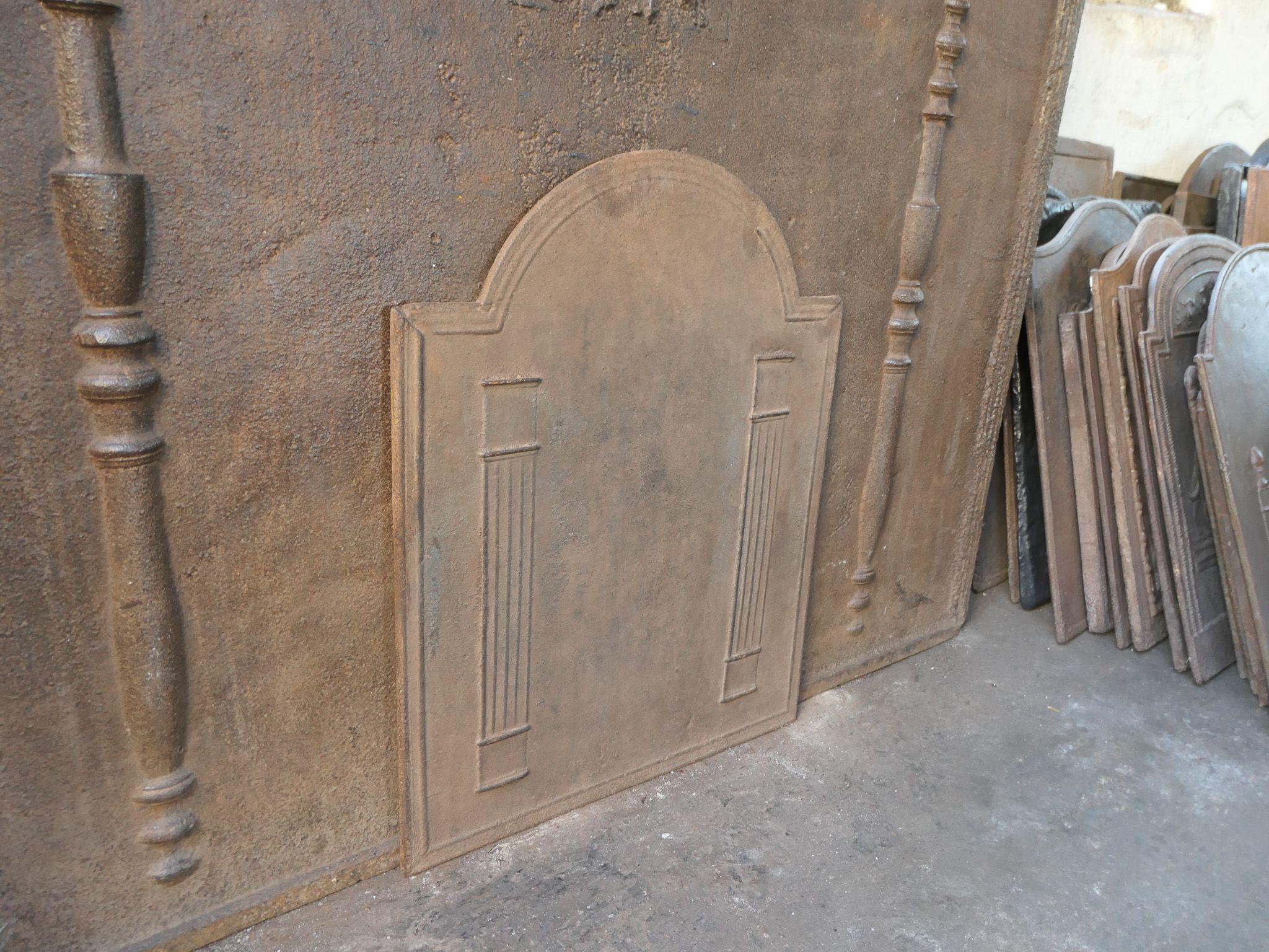 French 'Pillars of Freedom' Fireback / Backsplash, 18th - 19th C., Neoclassical For Sale 5
