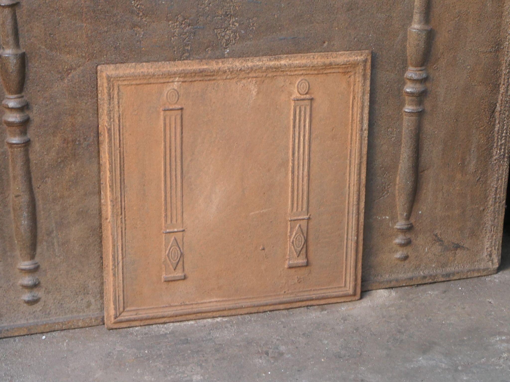 Français Plaque de cheminée / dosseret français 