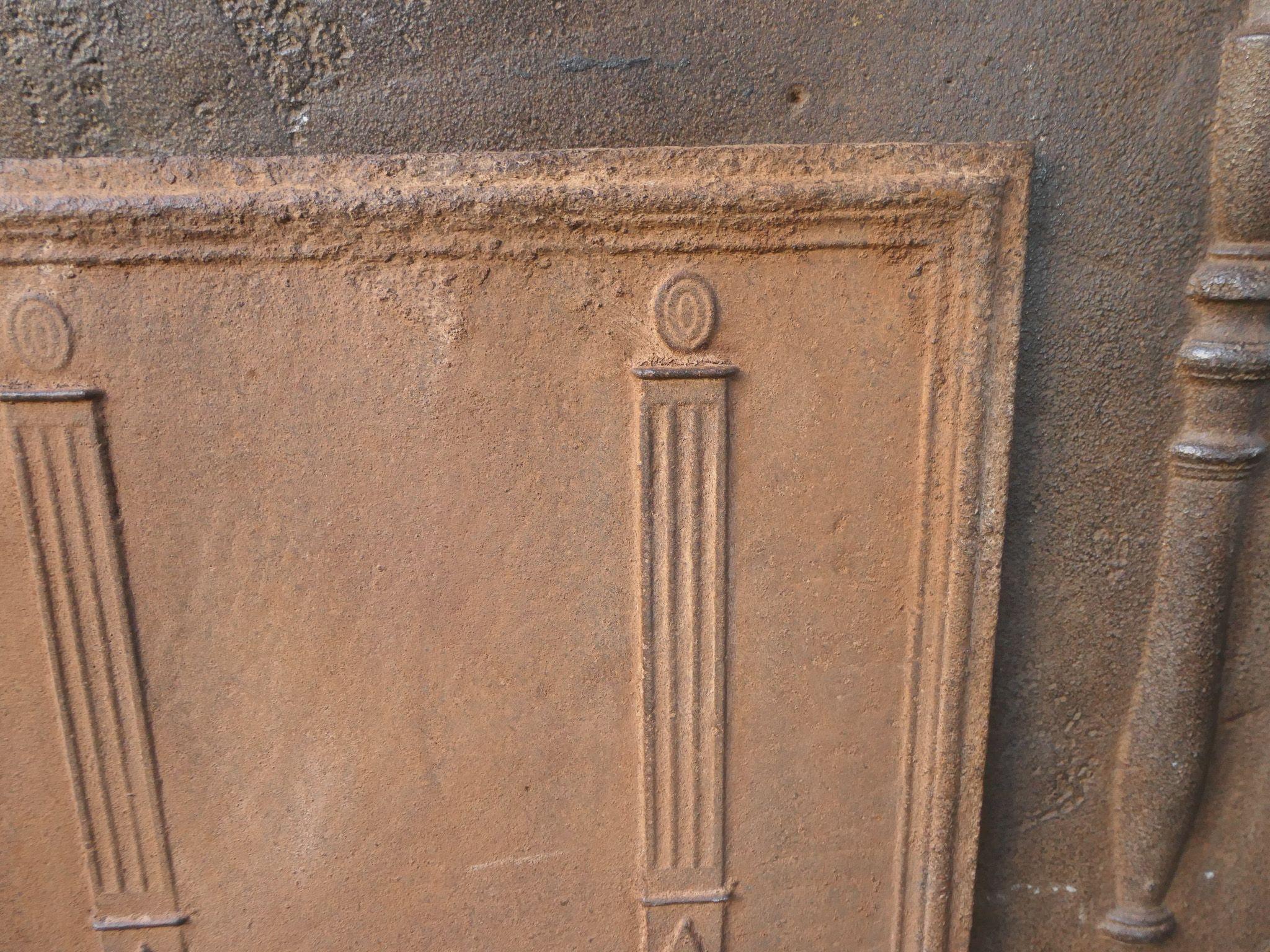 Moulage Plaque de cheminée / dosseret français 
