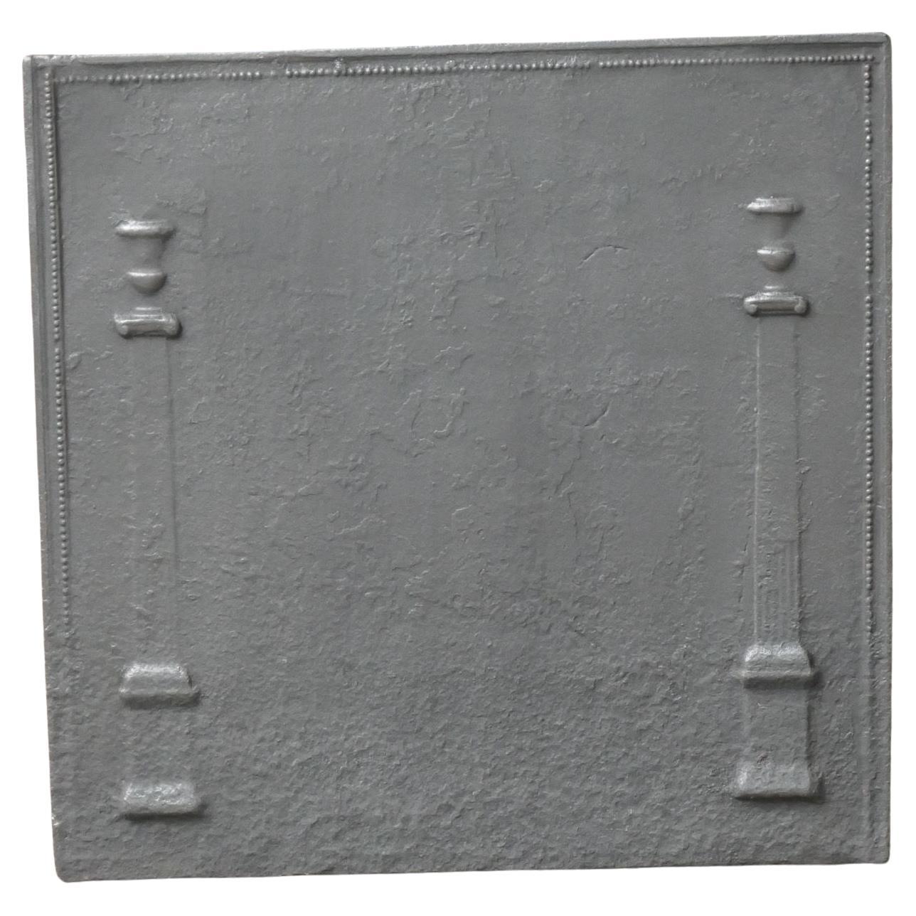 Plaque de cheminée / dosseret français "Piliers de la liberté", début du C.C.