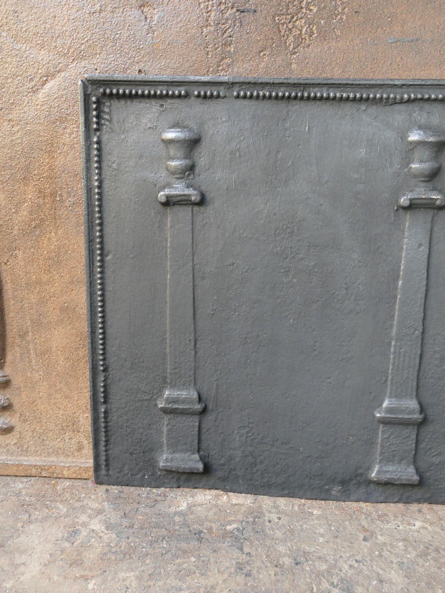 Rivestimento per caminetto francese 