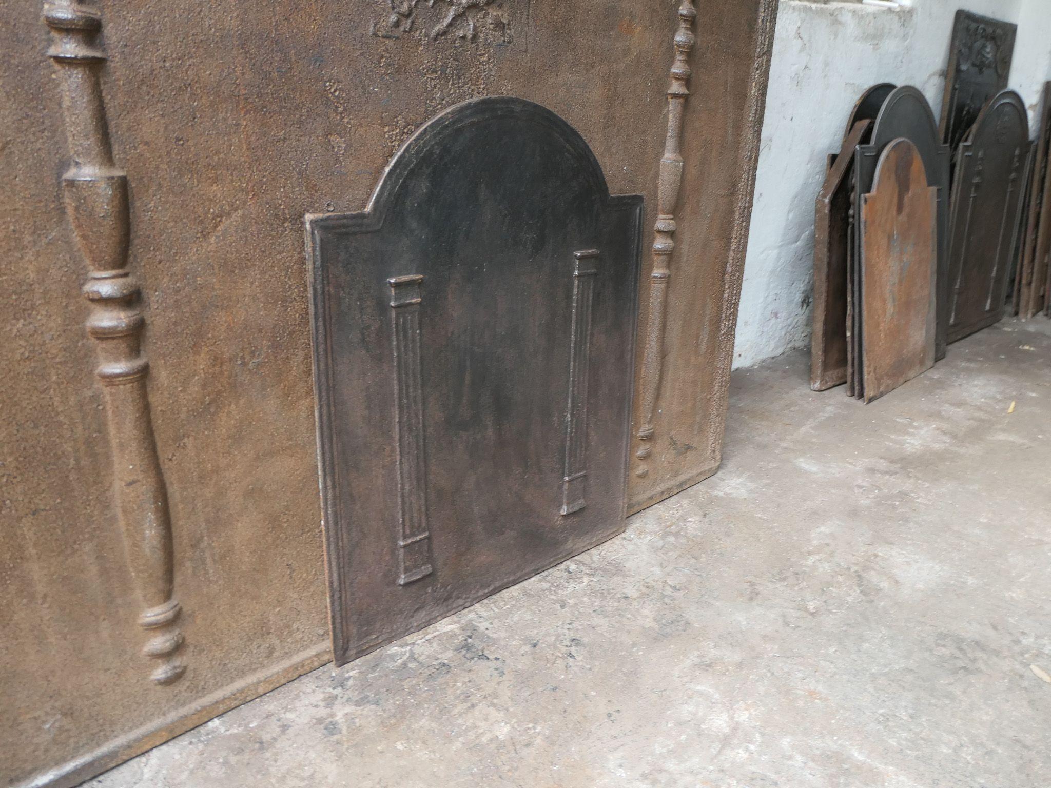 Rivestimento per caminetto francese 