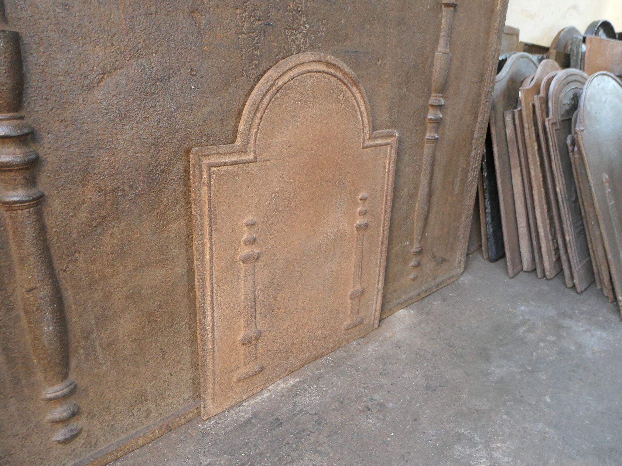 Rivestimento per caminetto francese 