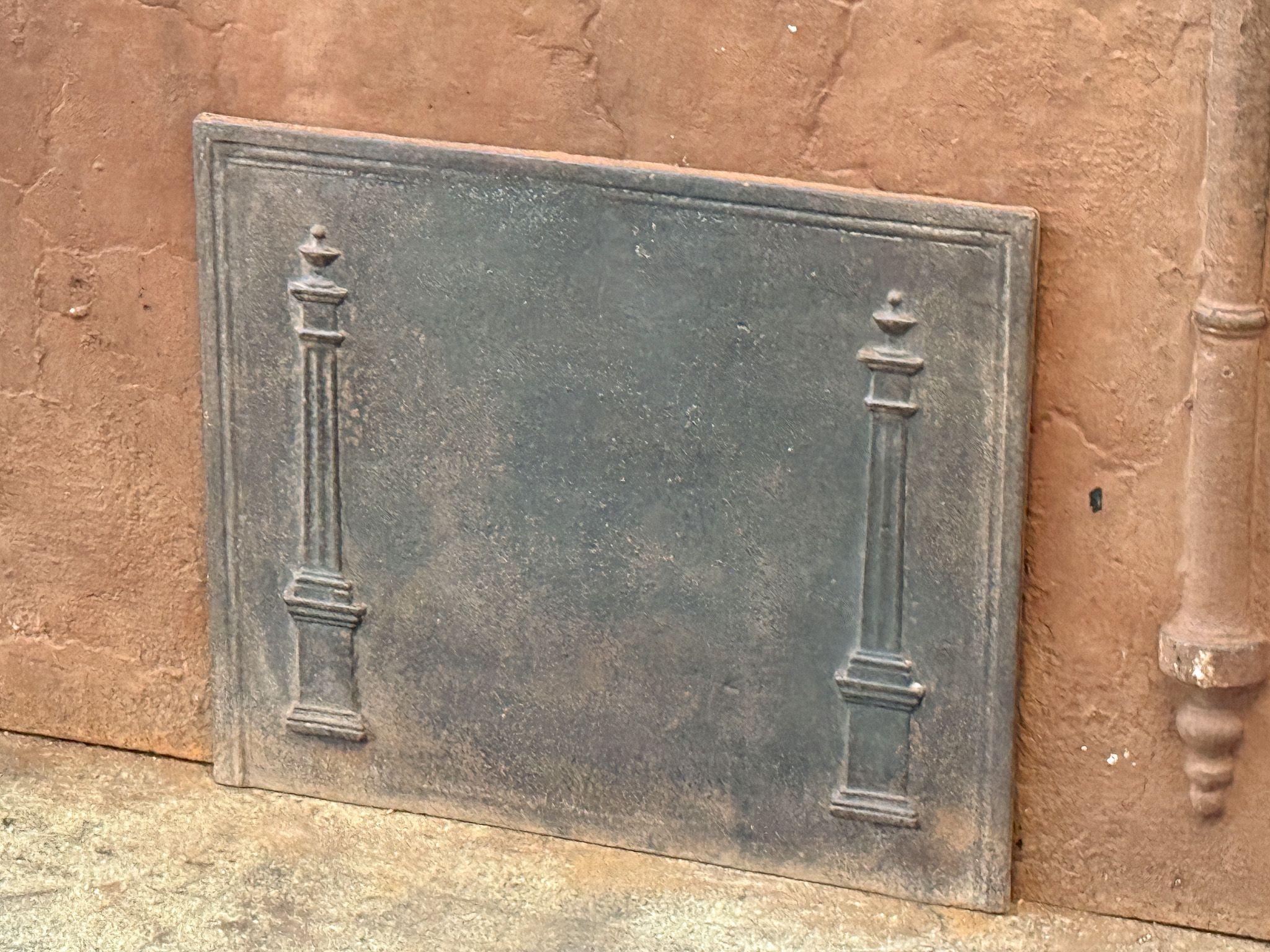 Francese Rivestimento per caminetto francese 