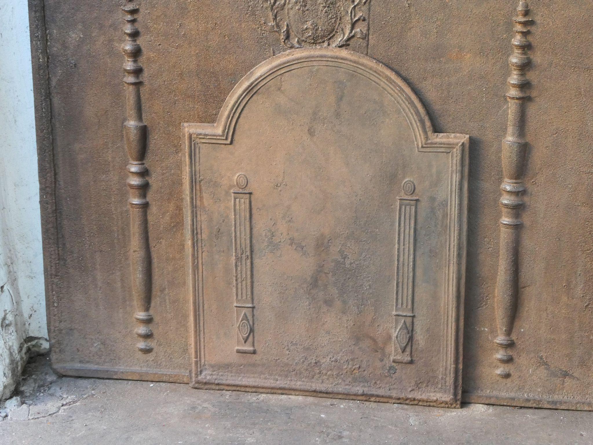 Français Plaque de cheminée / dosseret 