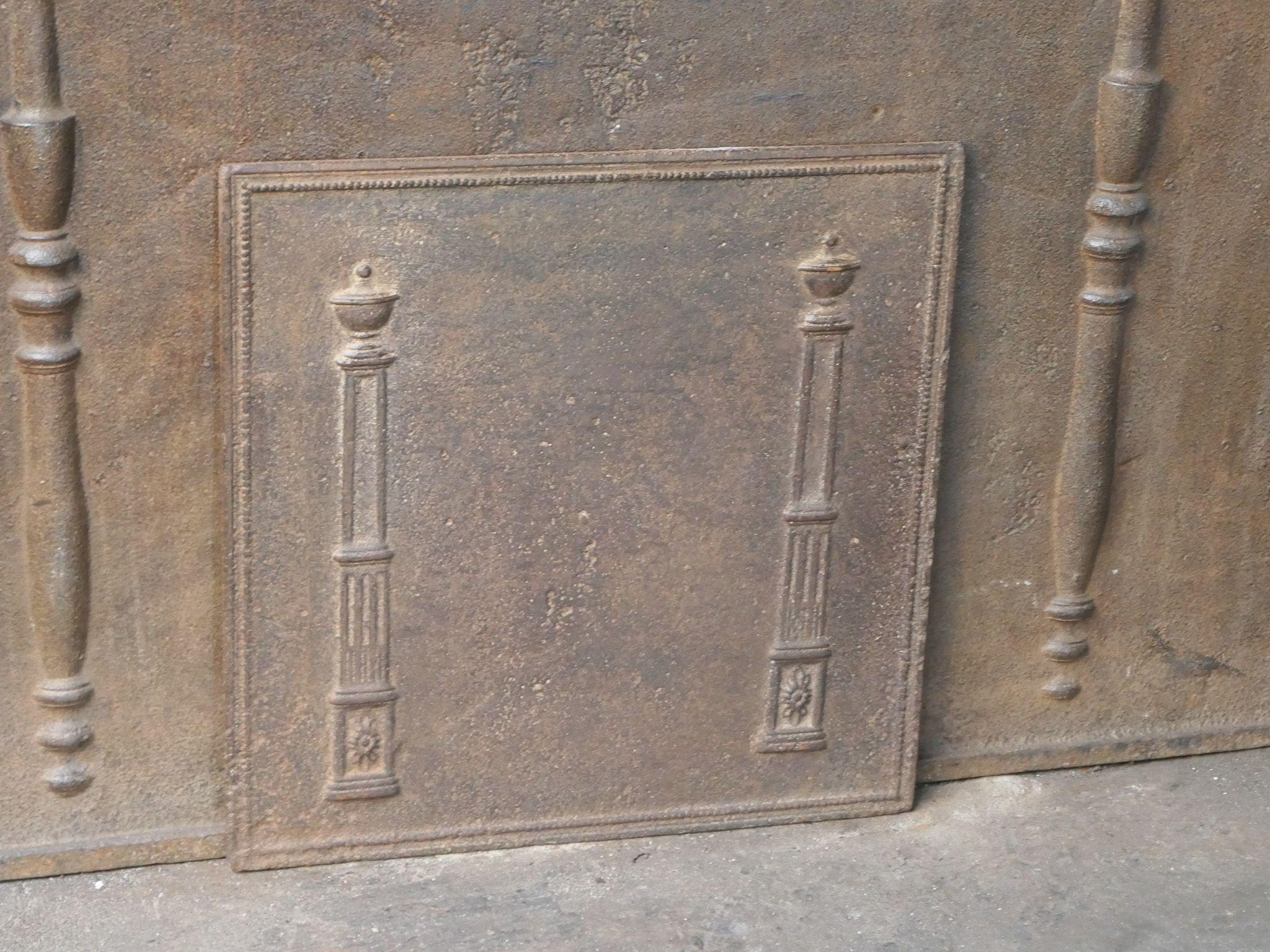 Francese Rivestimento per caminetto francese 