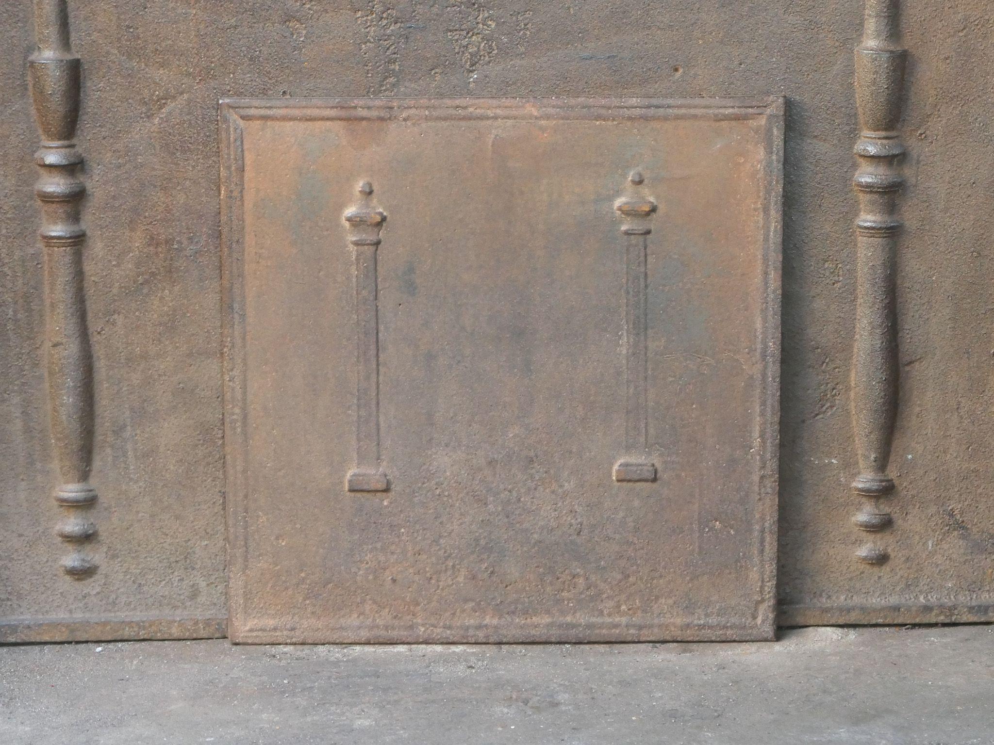 Francese Rivestimento per caminetto francese 