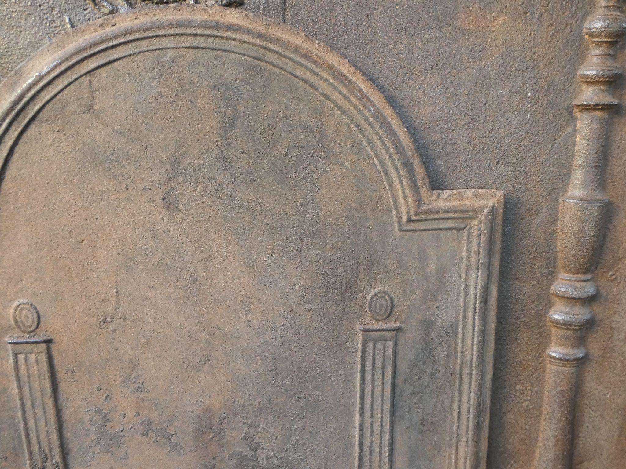 Moulage Plaque de cheminée / dosseret 