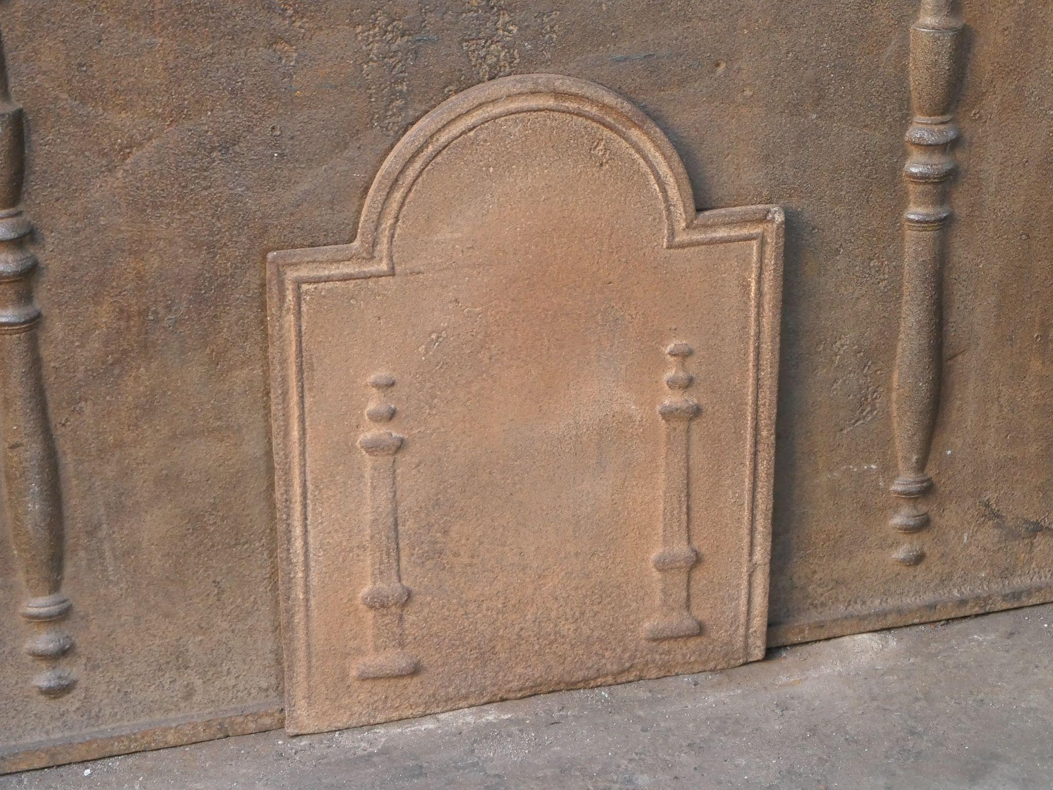 Rivestimento per caminetto francese 
