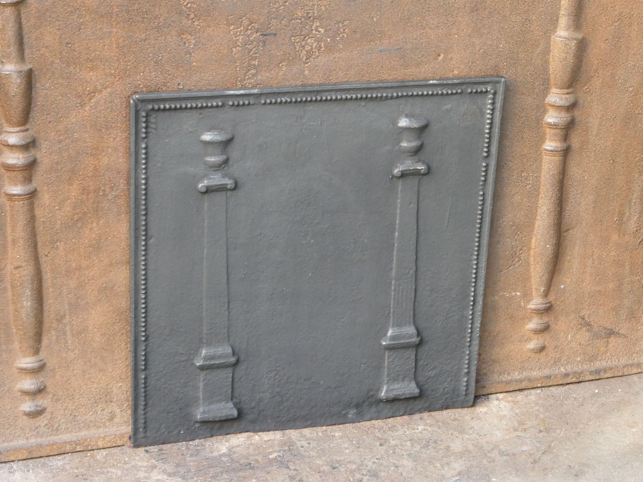 Rivestimento per caminetto francese 