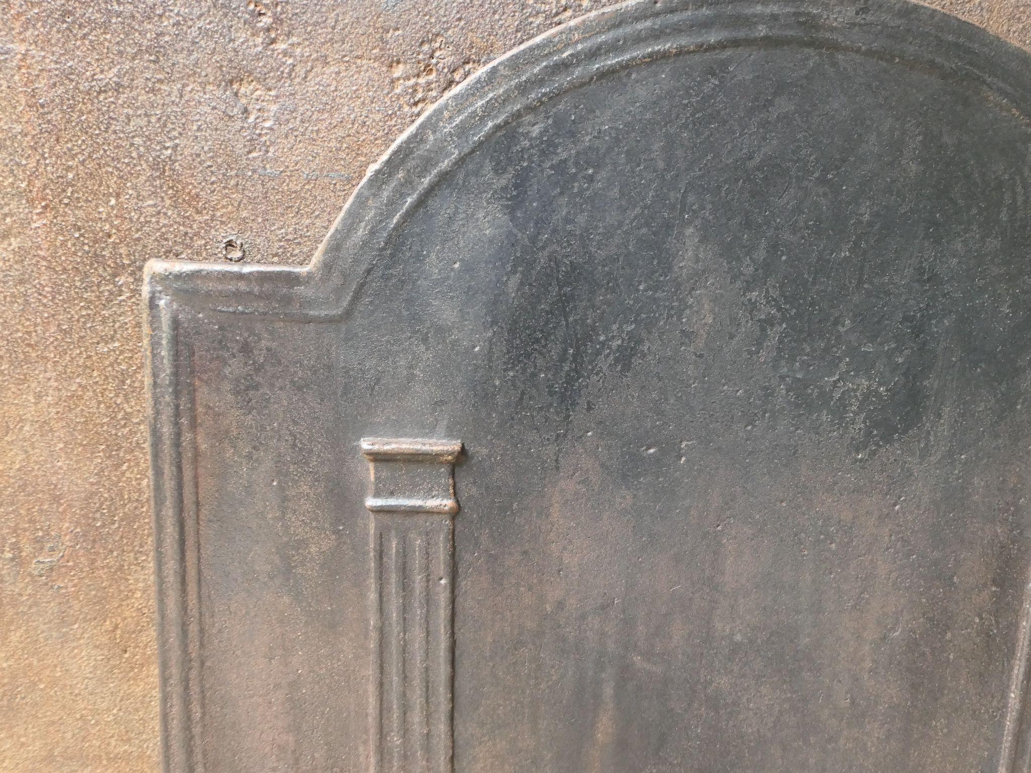 Rivestimento per caminetto francese 