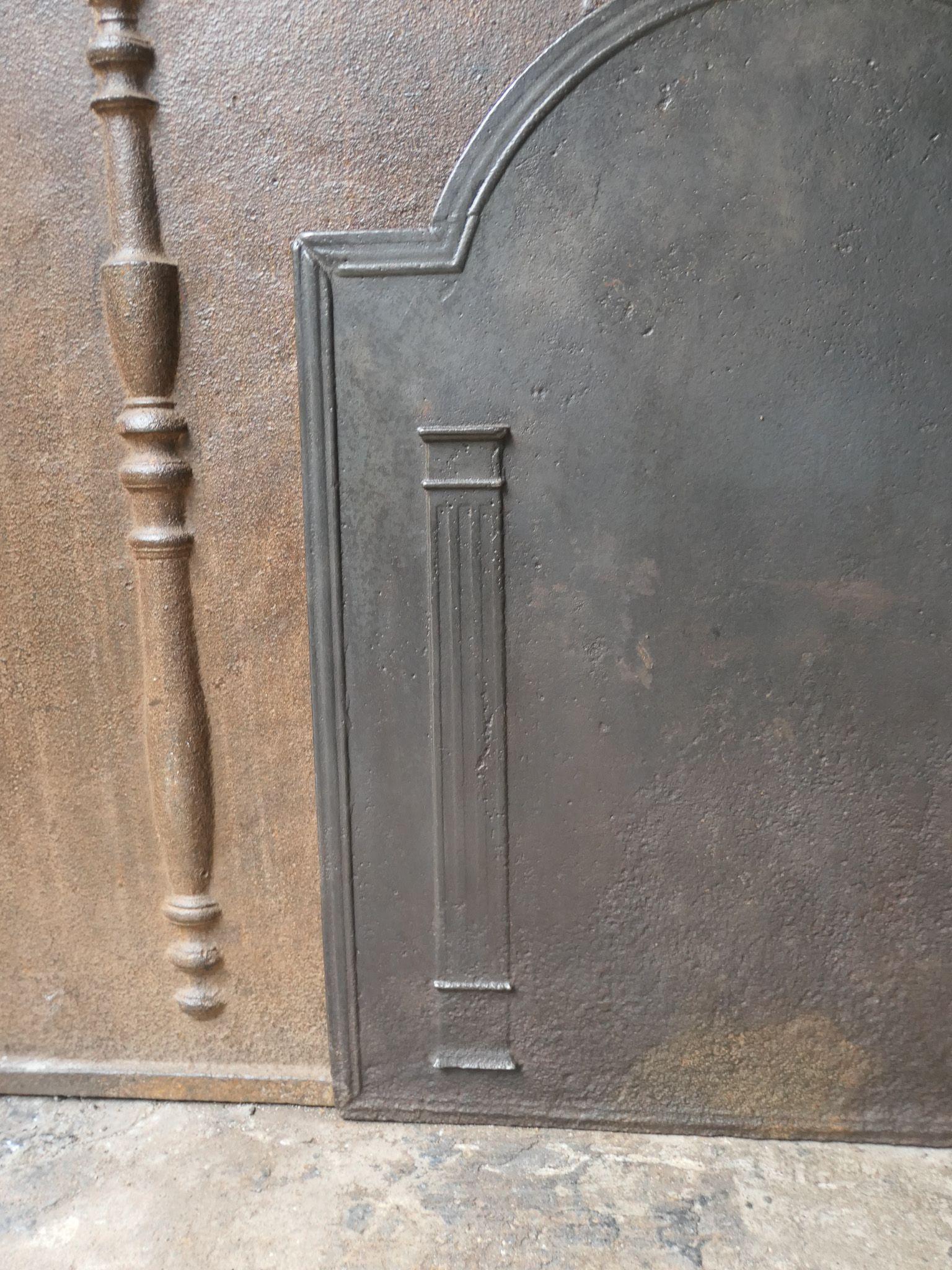 Rivestimento per caminetto francese 