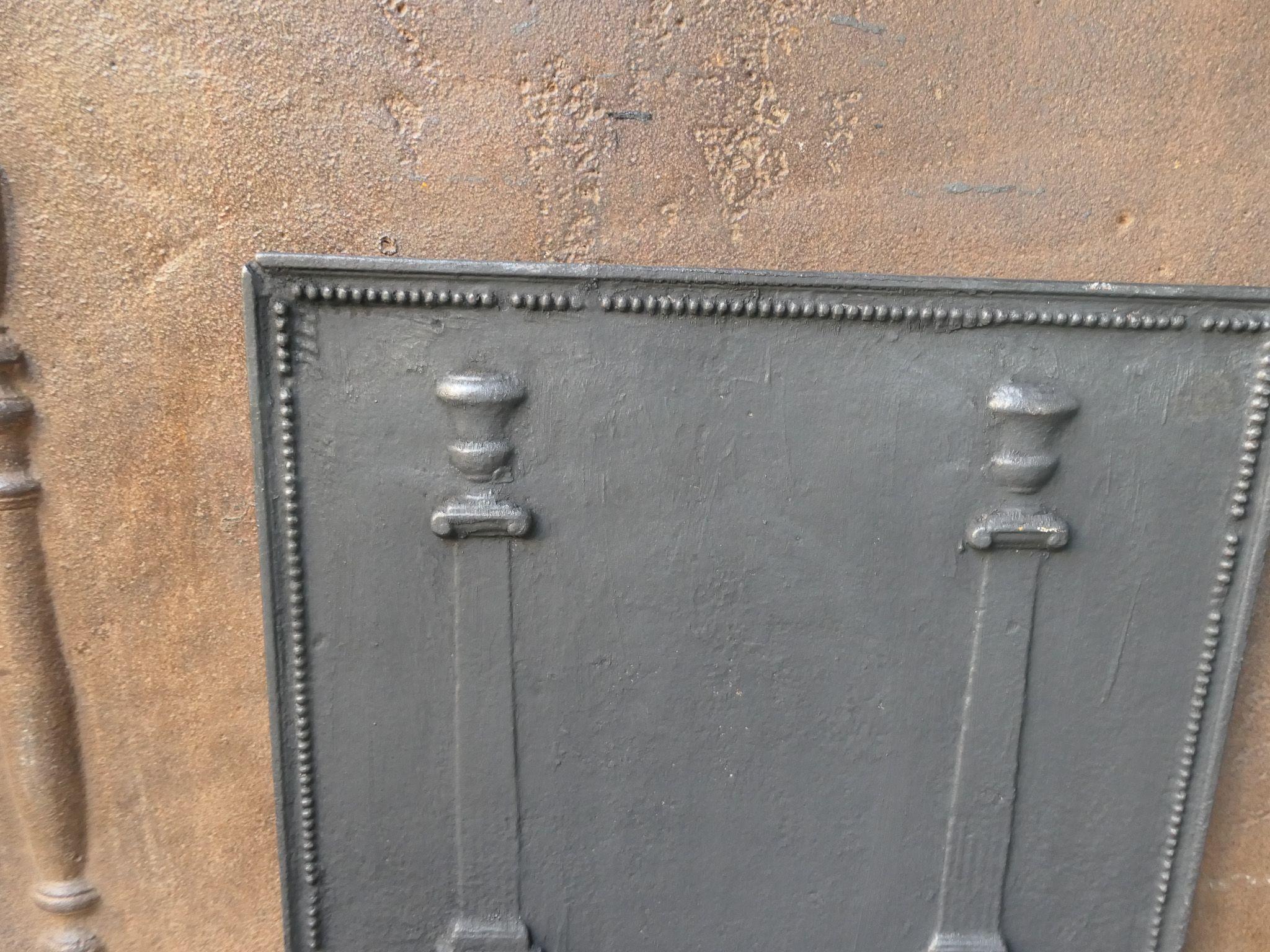 Rivestimento per caminetto francese 
