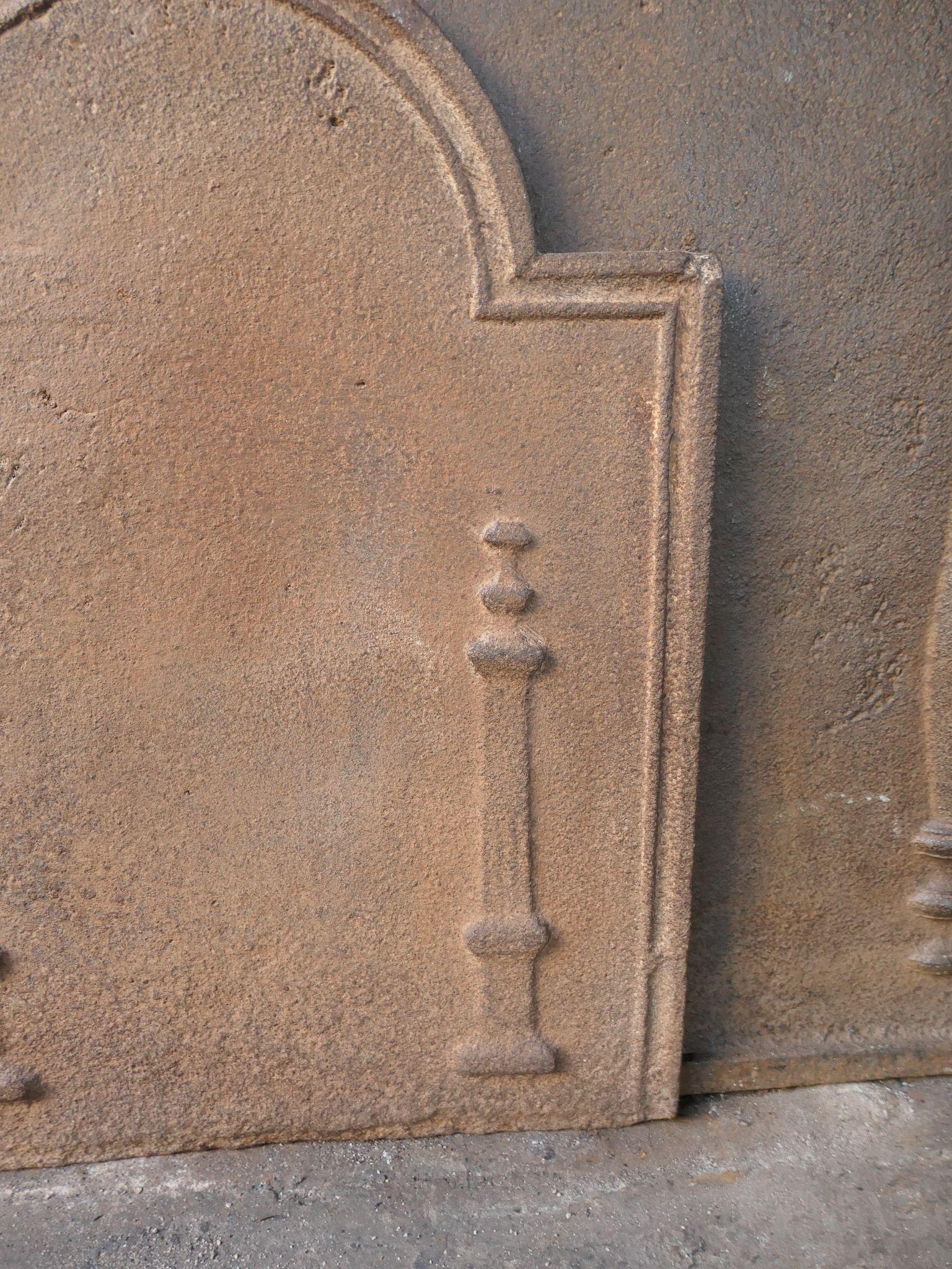 Rivestimento per caminetto francese 
