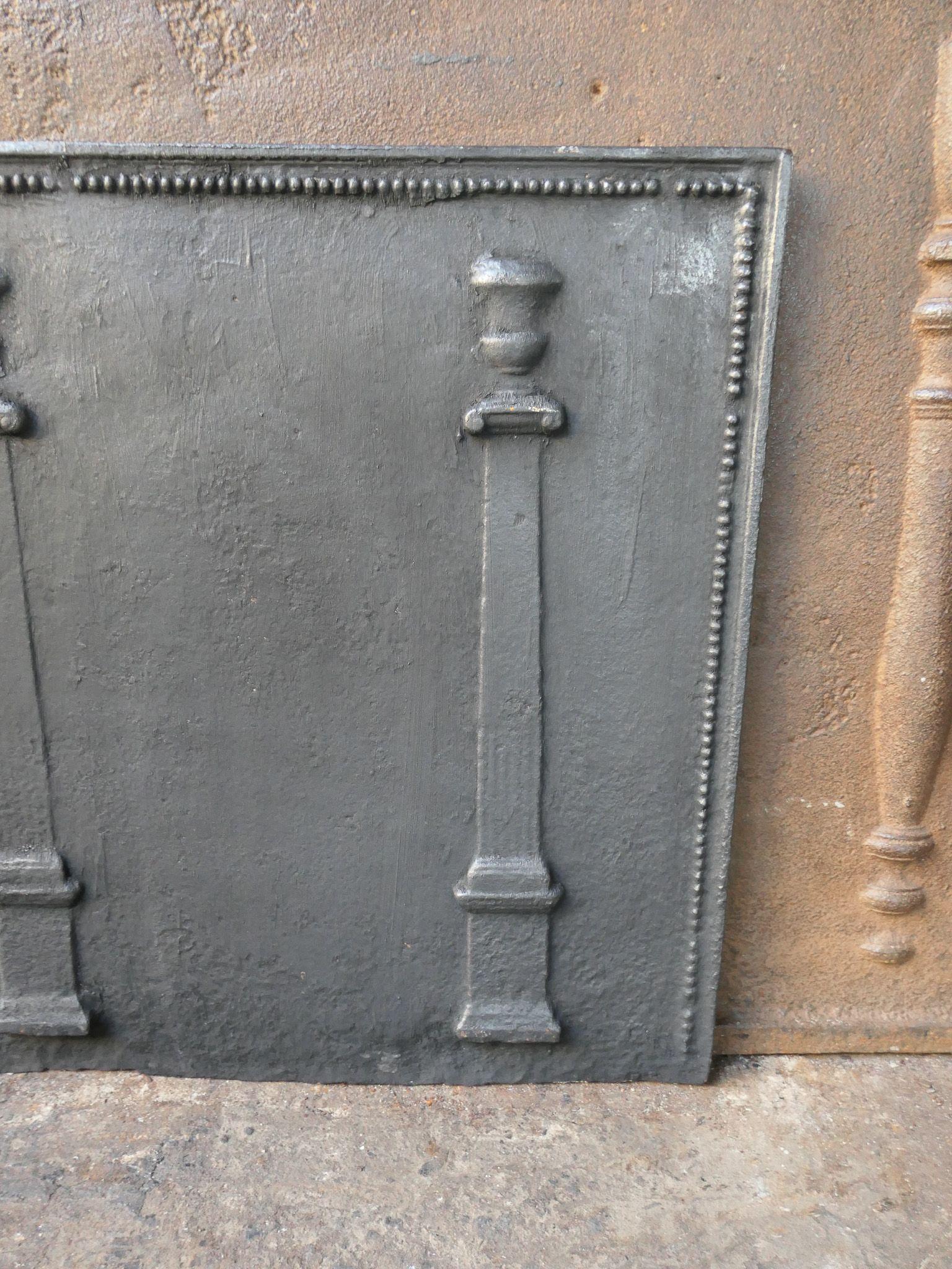 Rivestimento per caminetto francese 