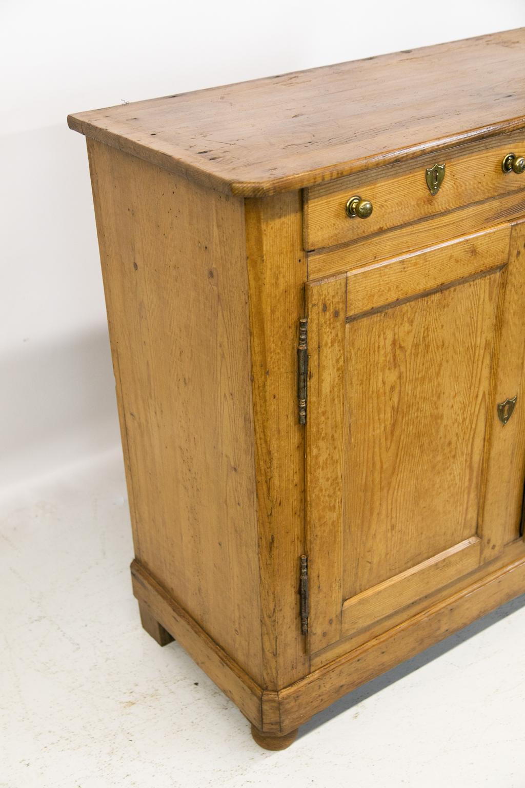 Mid-19th Century French Pine Buffet