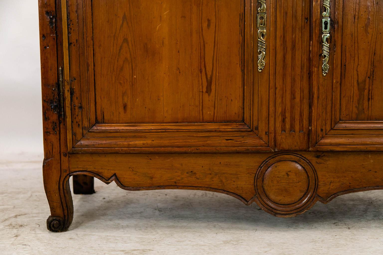 Mid-19th Century French Pine Buffet  For Sale