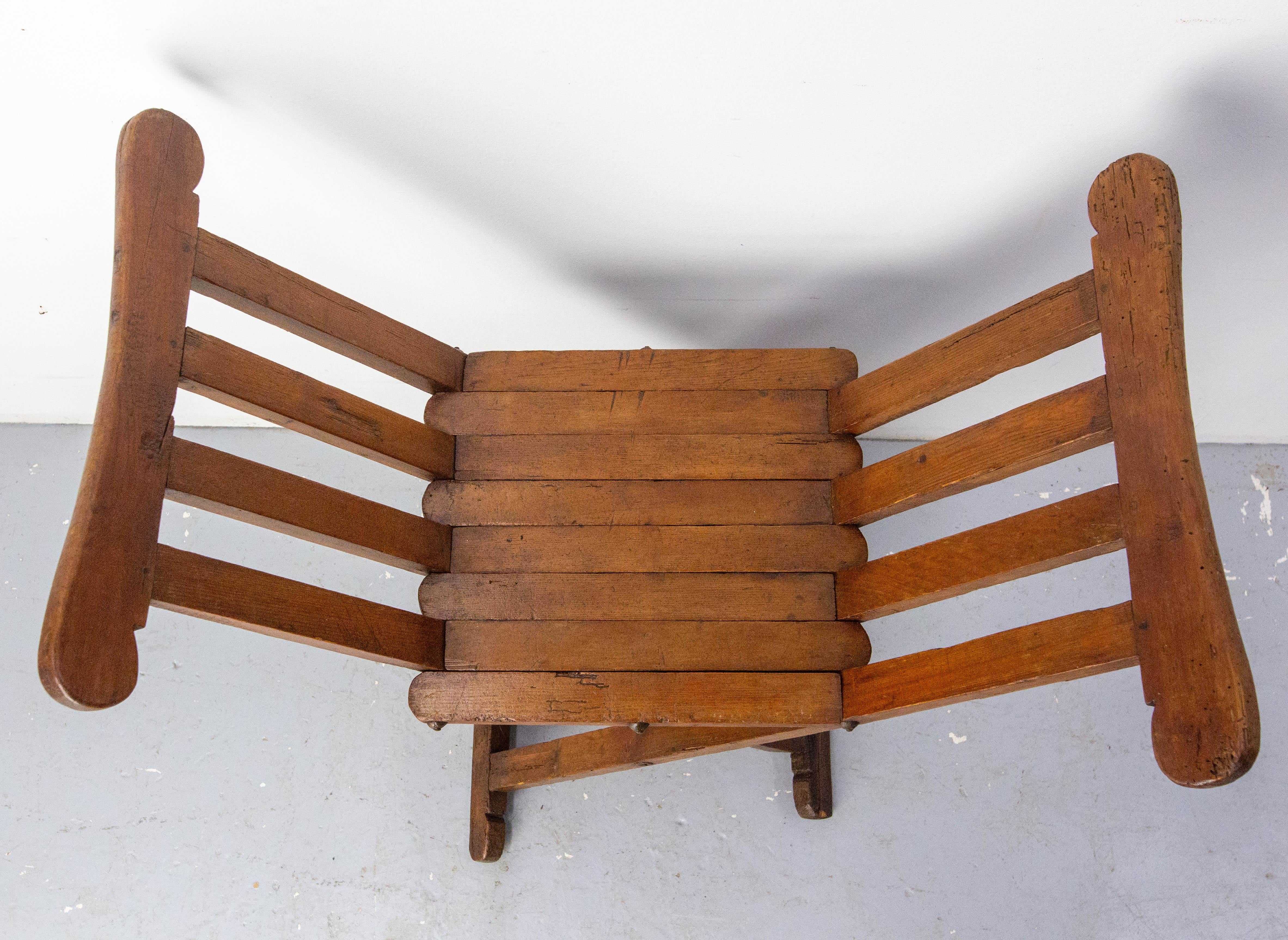 Pino Poltrona pieghevole in pino francese Curule o Dagobert, francese, circa 1960 in vendita