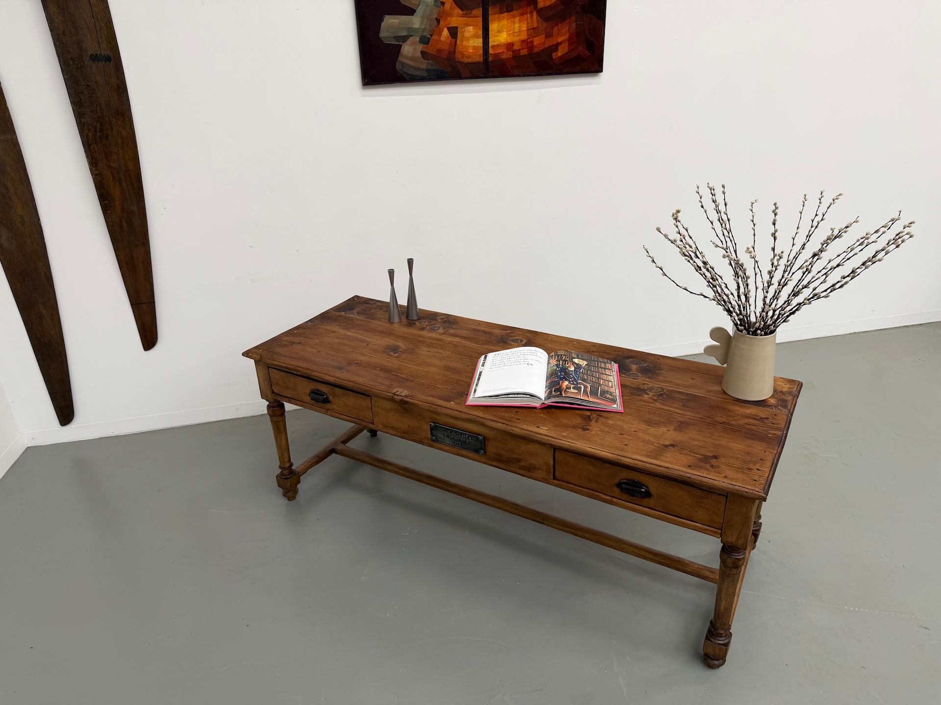 Mesa de granja de pino francés circa 1909 en venta 13
