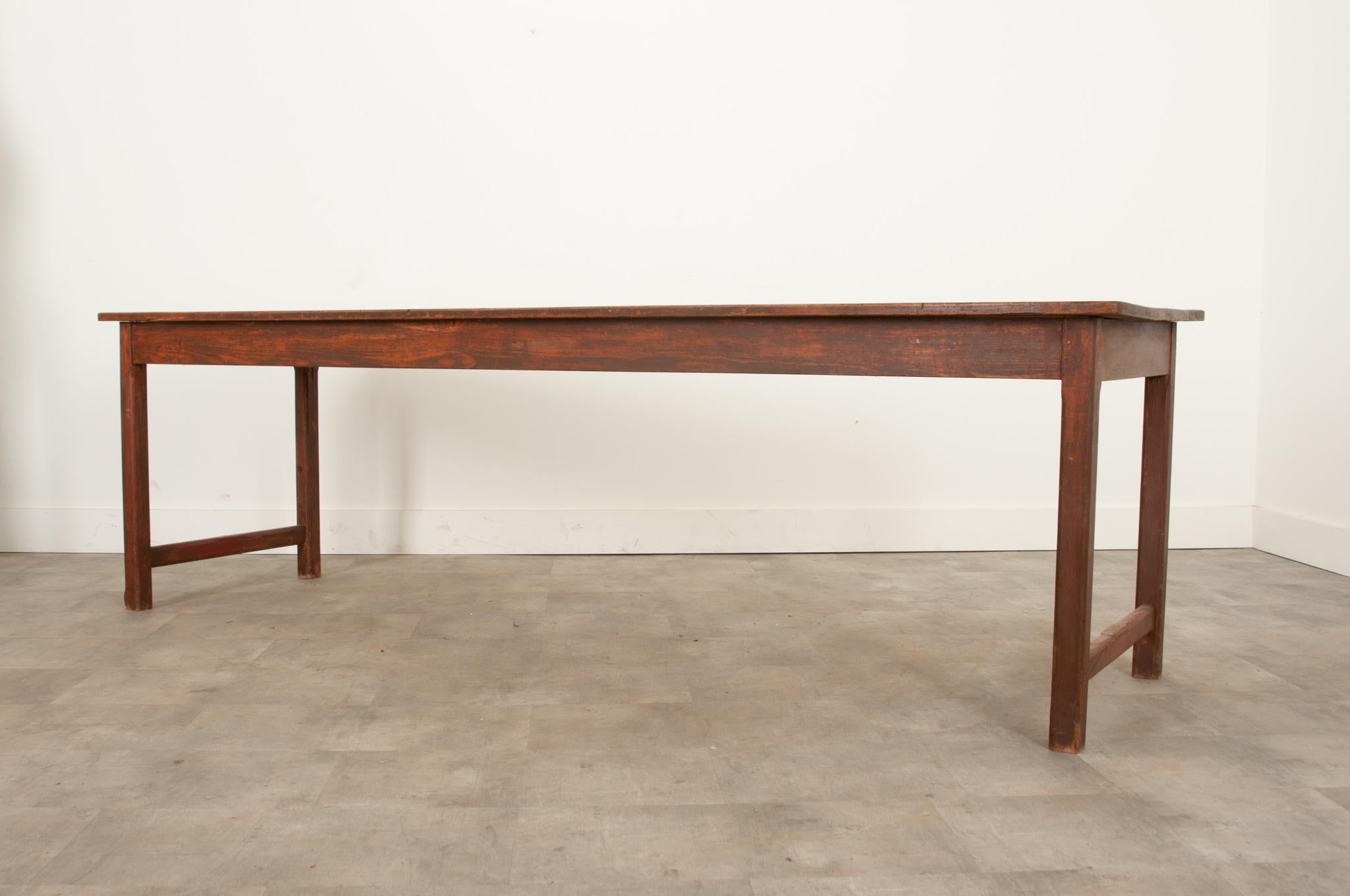 French Pine Farm Table from Burgundy For Sale 3