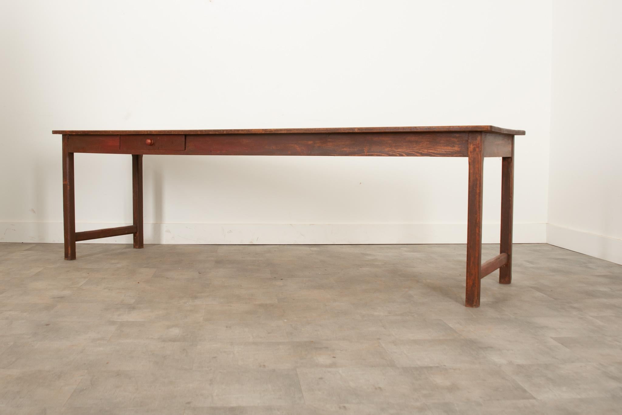 French Pine Farm Table from Burgundy For Sale 1