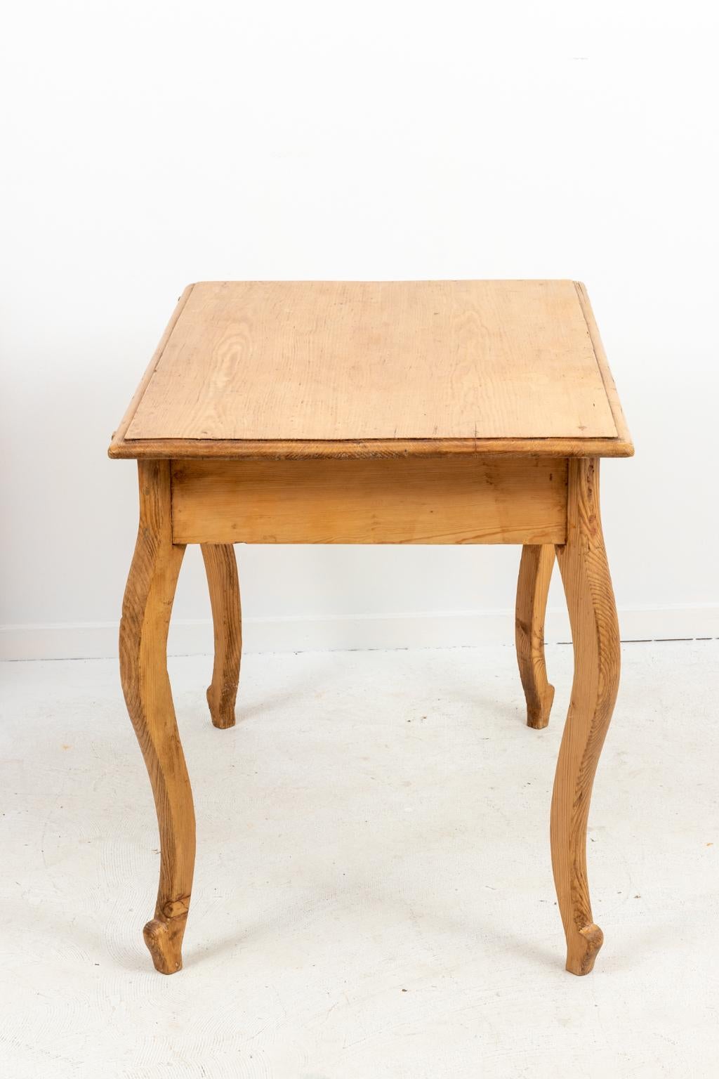 French Pinewood Table For Sale 4