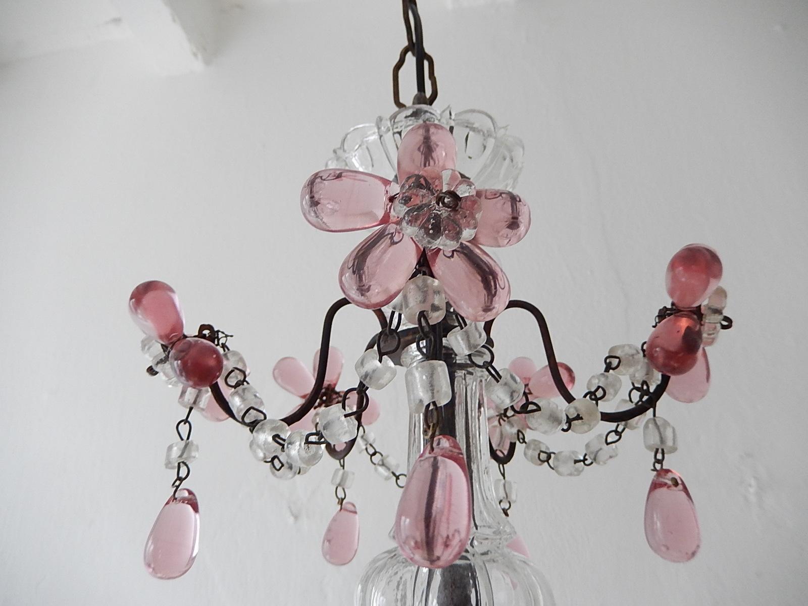 French Pink Amethyst Crystal Flowers Murano Glass Chandelier, circa 1920 For Sale 1