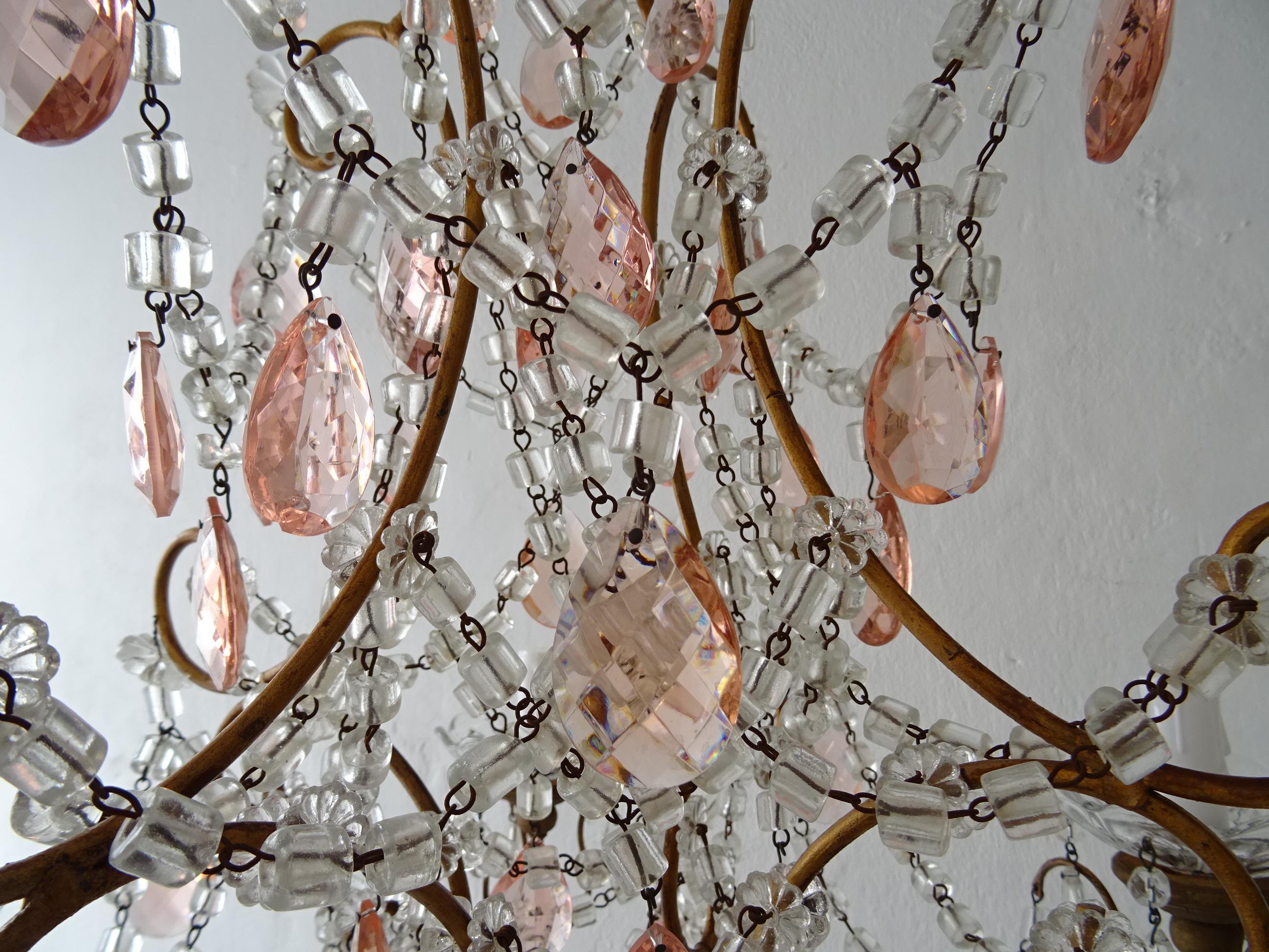 French Pink Crystal Prisms & Swags Giltwood Chandelier, circa 1920 For Sale 5