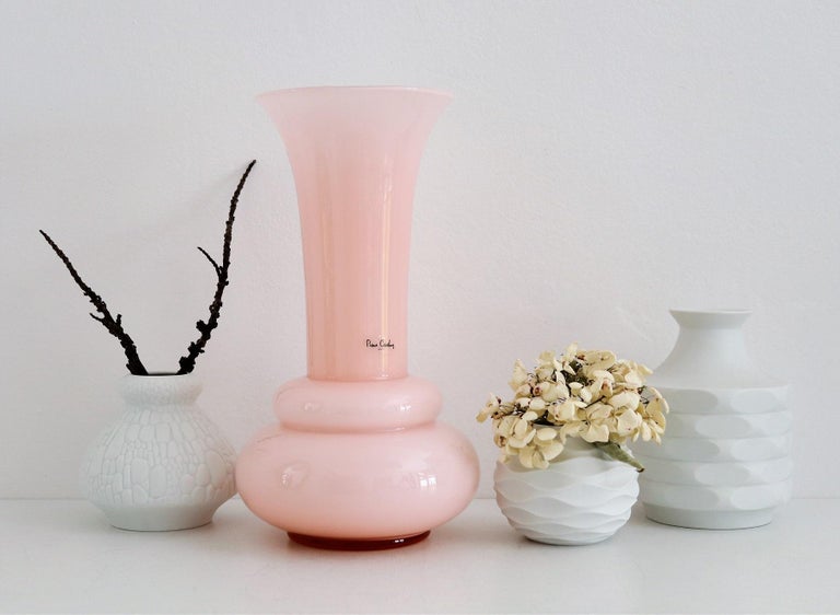 Gorgeous decorative chic glass vase in light pink - rose color, made of glass.
With original label 