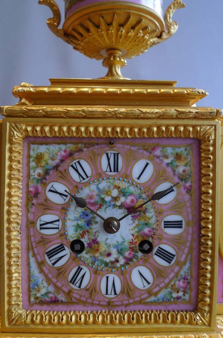 Late 19th Century French Pink Porcelain and Ormolu Mantel Clock For Sale