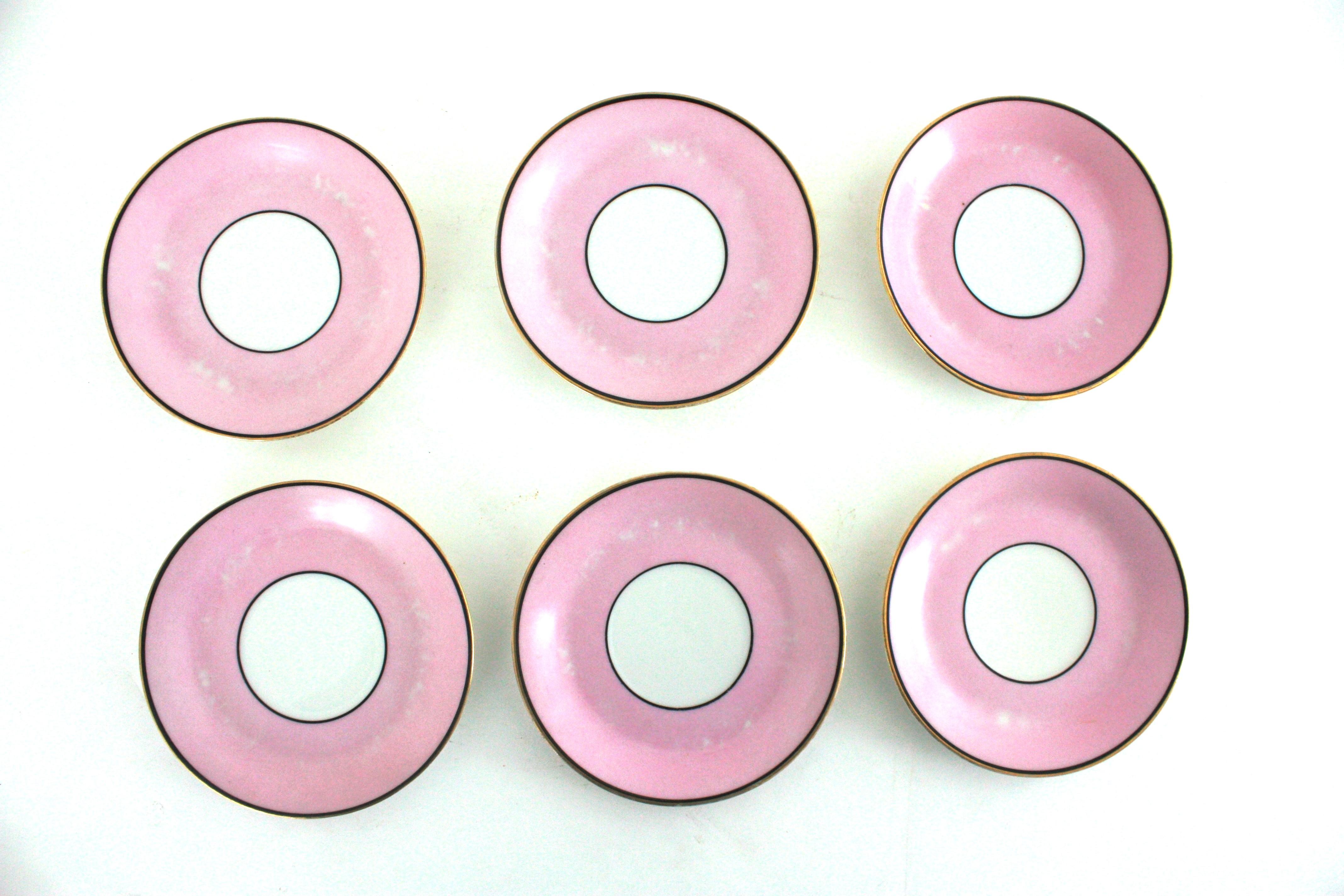 Service à thé et à café pour six personnes en porcelaine rose Art Déco Chinoiserie en vente 11