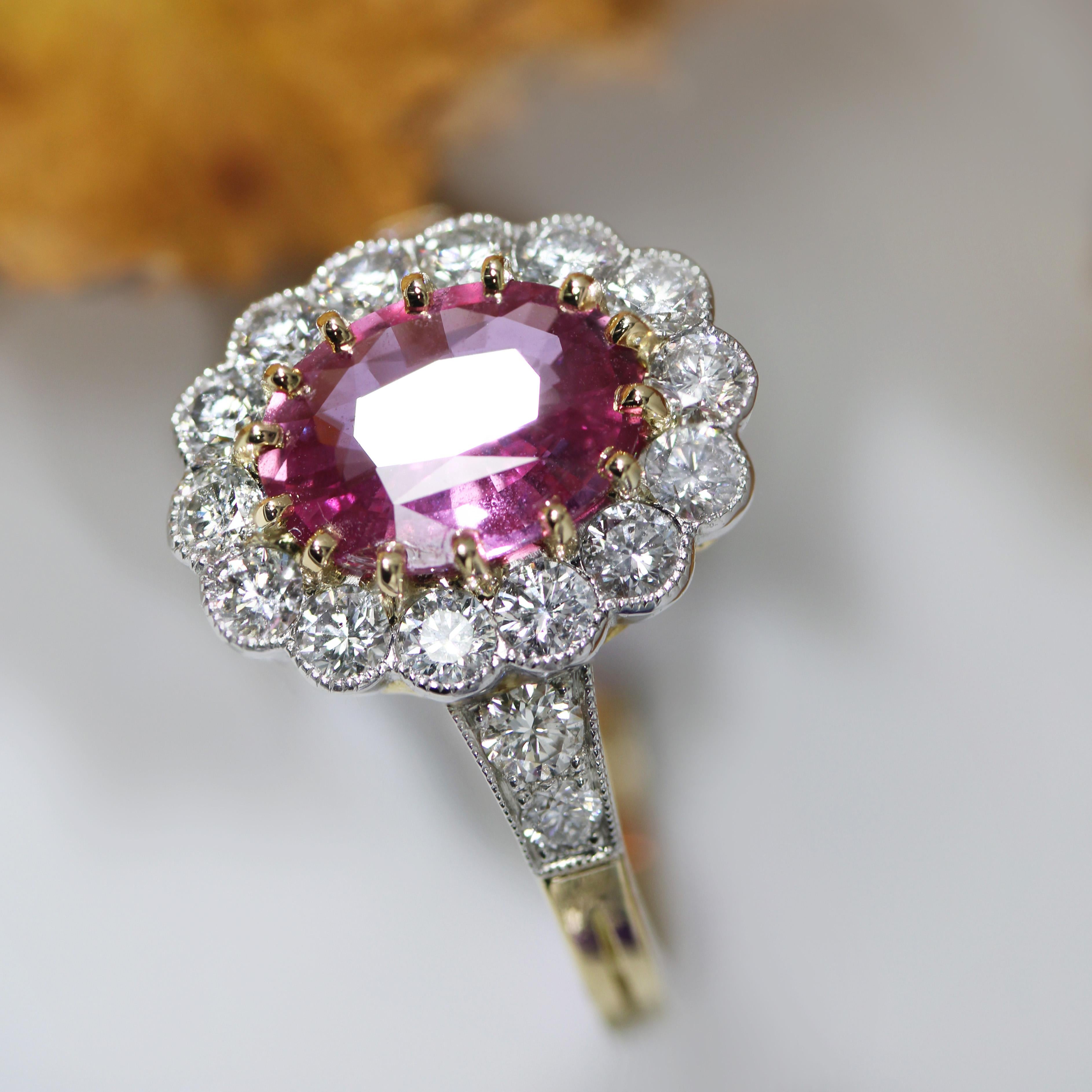 Bague marguerite française en or jaune 18 carats, saphir rose et diamants en vente 5