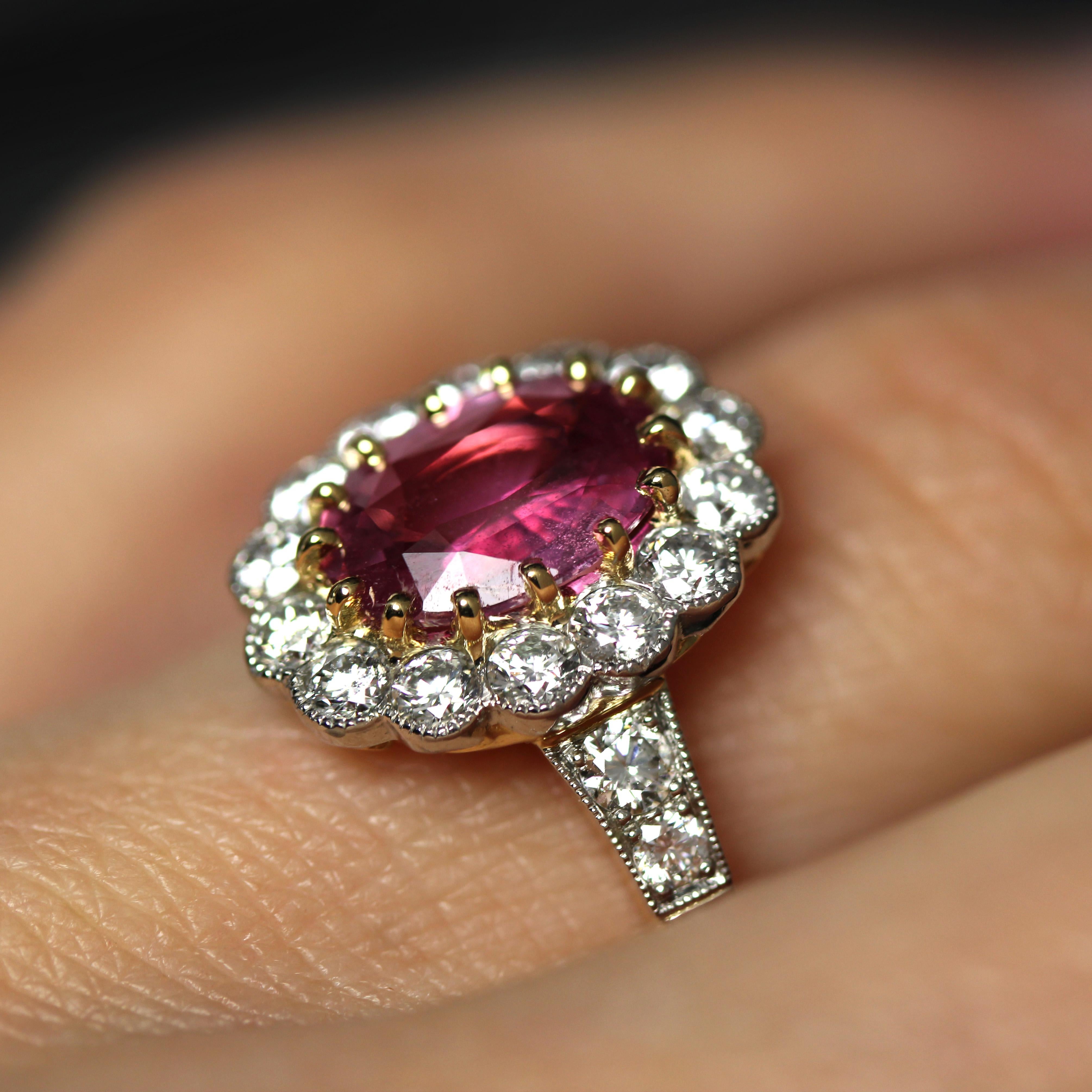 Bague marguerite française en or jaune 18 carats, saphir rose et diamants en vente 9