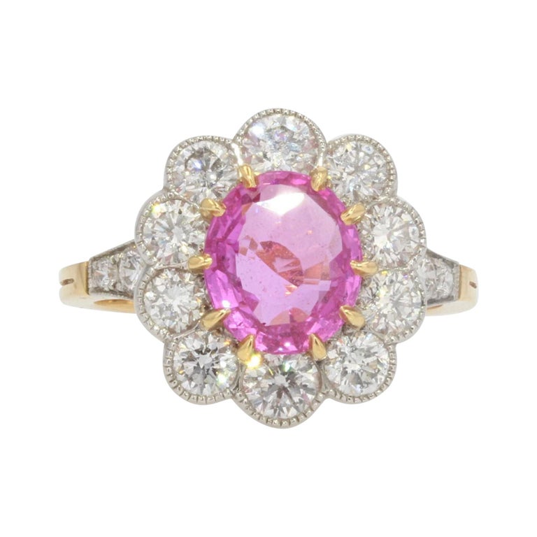 Bague Or Blanc 18 Carats Style Marguerite Avec Diamants Et Tête D'aigle - Poids 3,81 Gr, Période XXème Siècle - Occasion