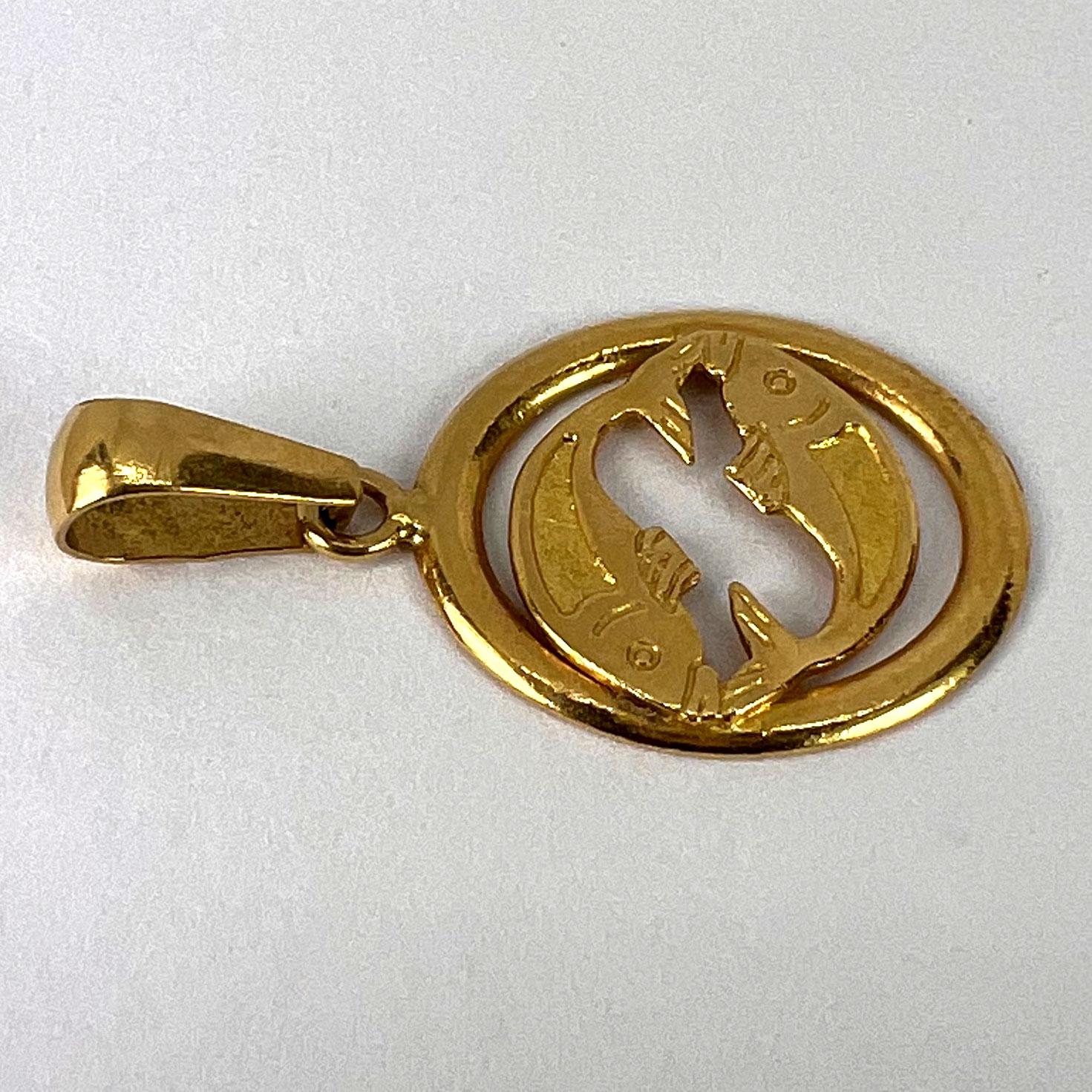 French Pisces Zodiac 18K Yellow Gold Charm Pendant 4