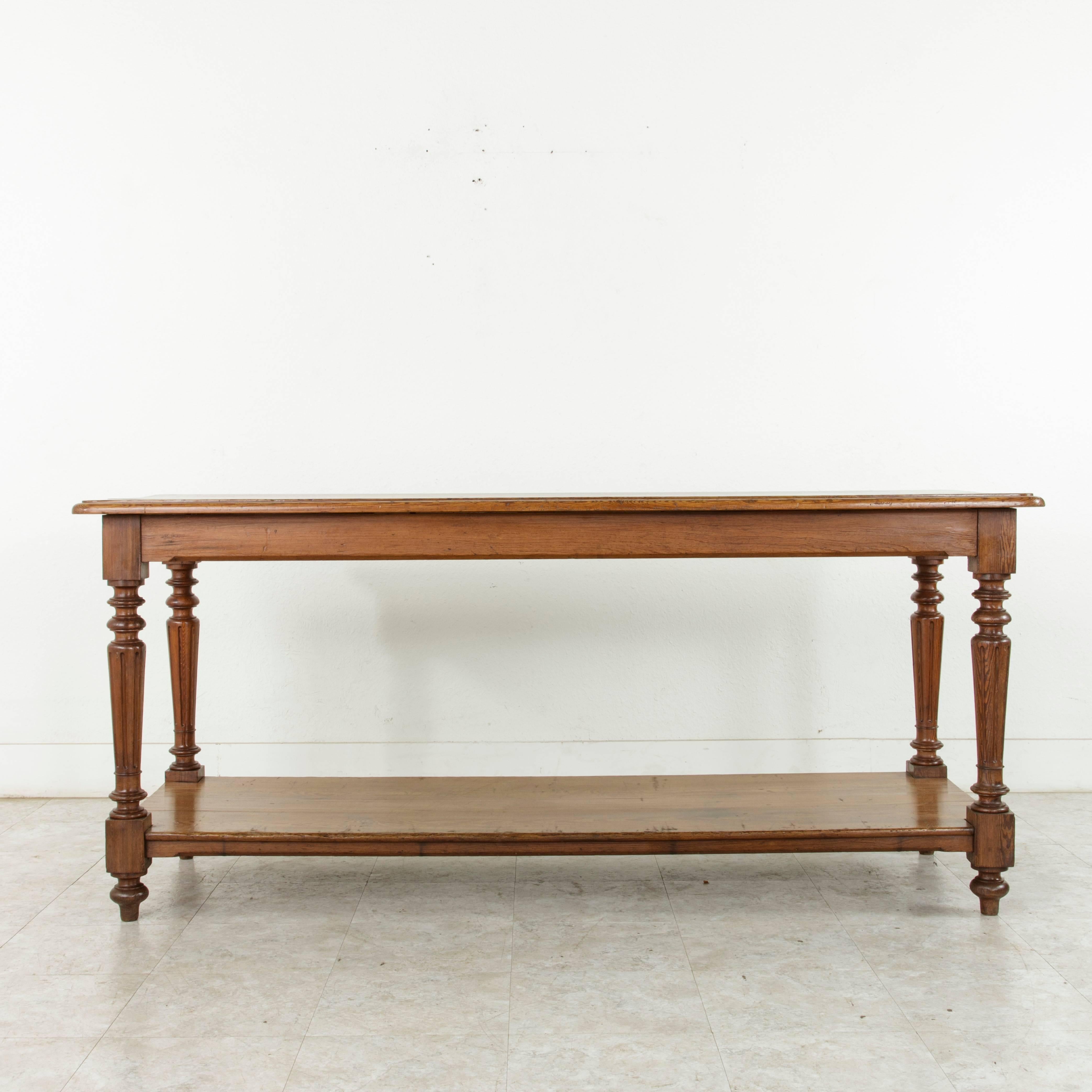 French Pitch Pine Draper's Table, Work Table, or Kitchen Island, circa 1900 1