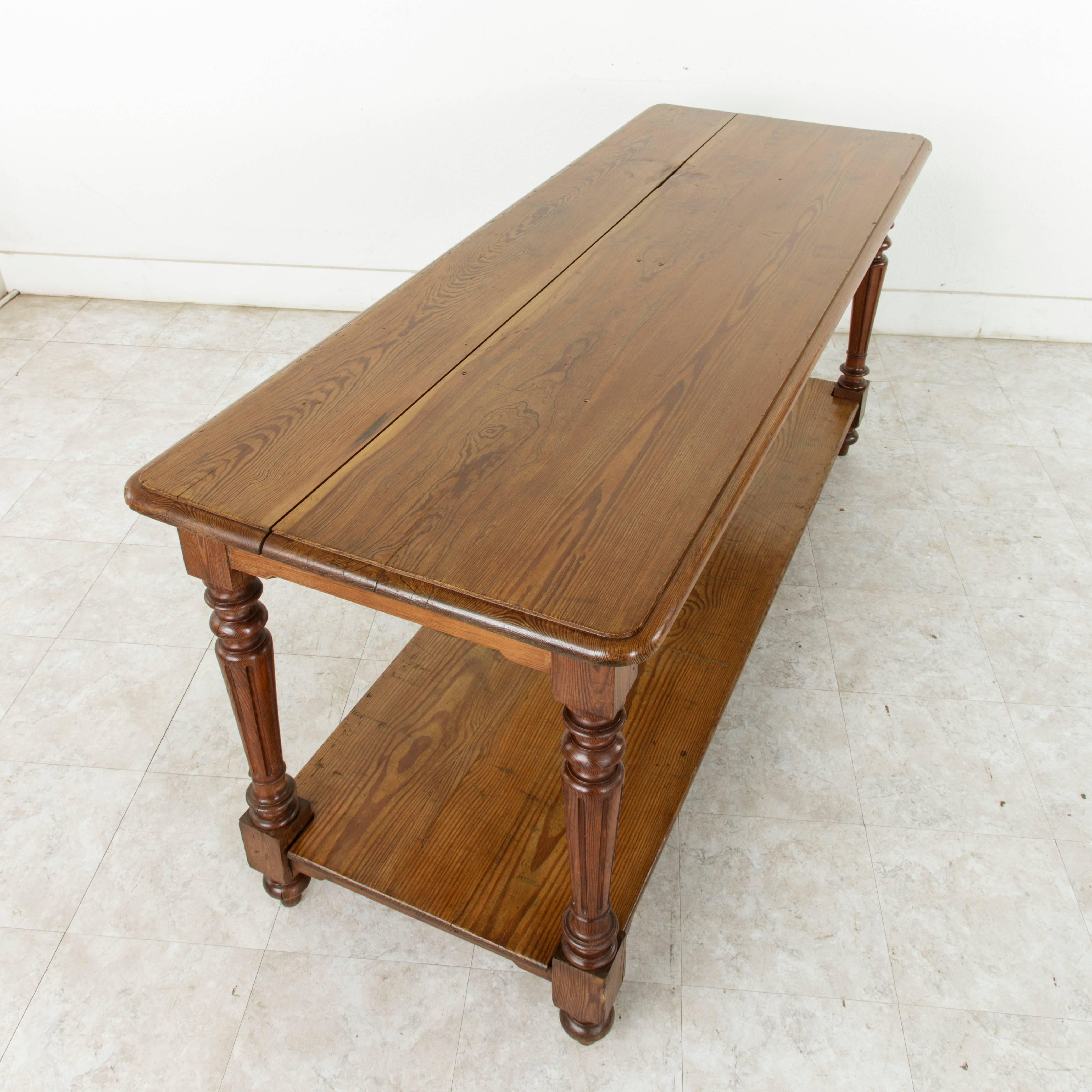 French Pitch Pine Draper's Table, Work Table, or Kitchen Island, circa 1900 3