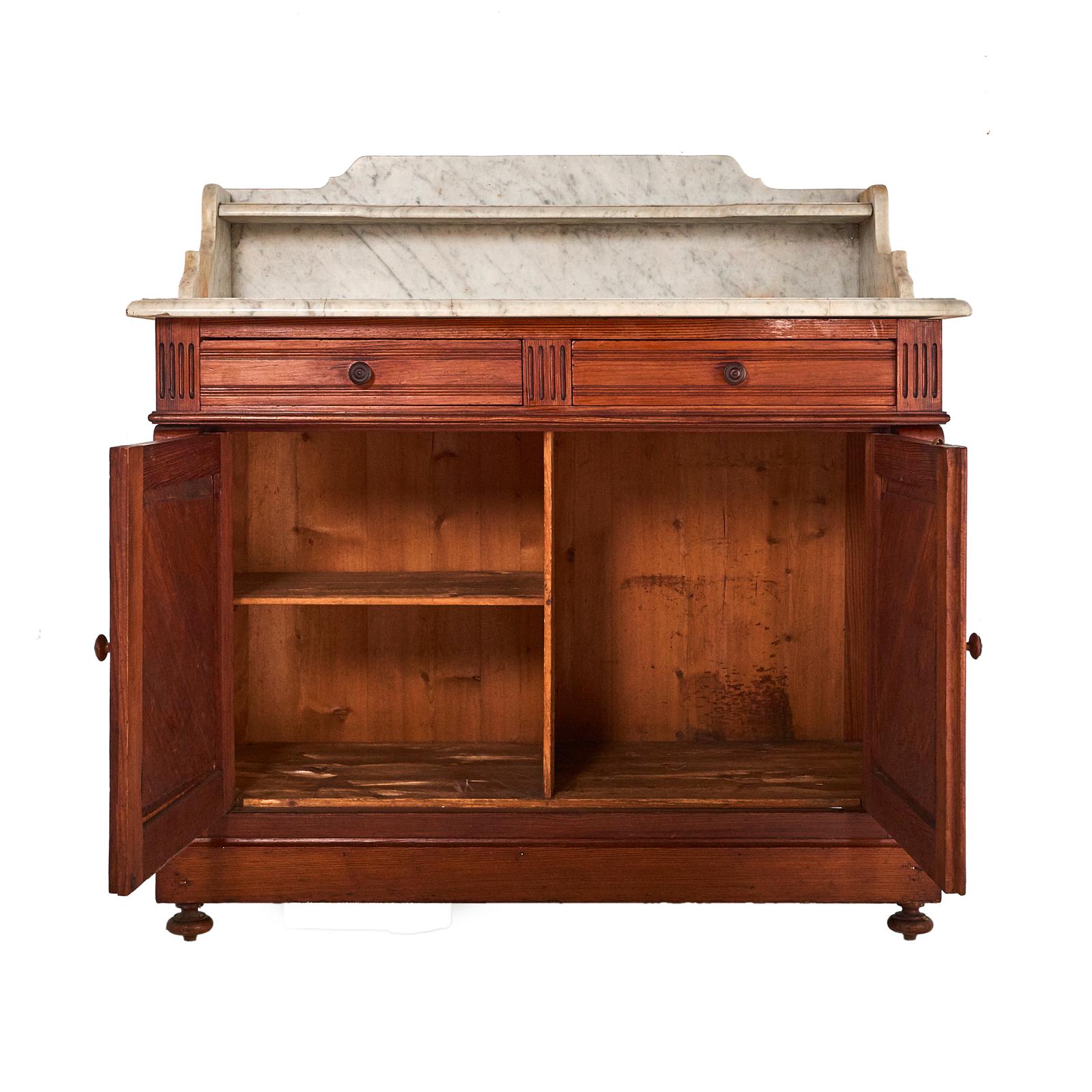 French Pitch Pine Washstand In Excellent Condition In Vancouver, British Columbia