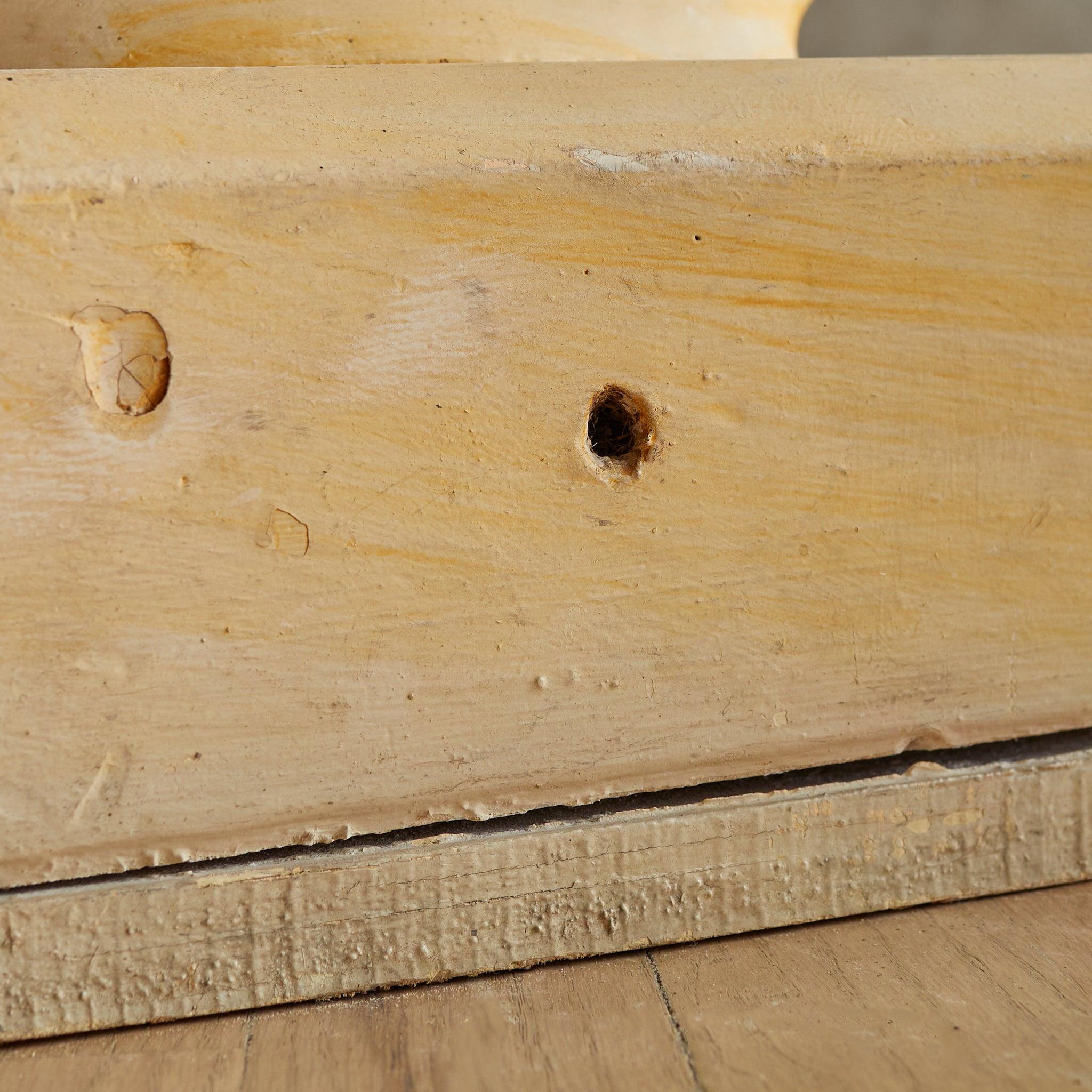Colonne ou piédestal en spirale en plâtre français sur base en bois en vente 2