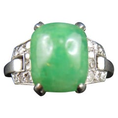 French Platinum Art Deco Ring with Emerald and Diamonds, circa 1930 French Platinum Art Deco Ring with Emerald and Diamonds, circa 1930
