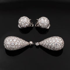 French Platinum Pavé Diamond Convertible Drop Earrings, circa 1960s, 17 Carats